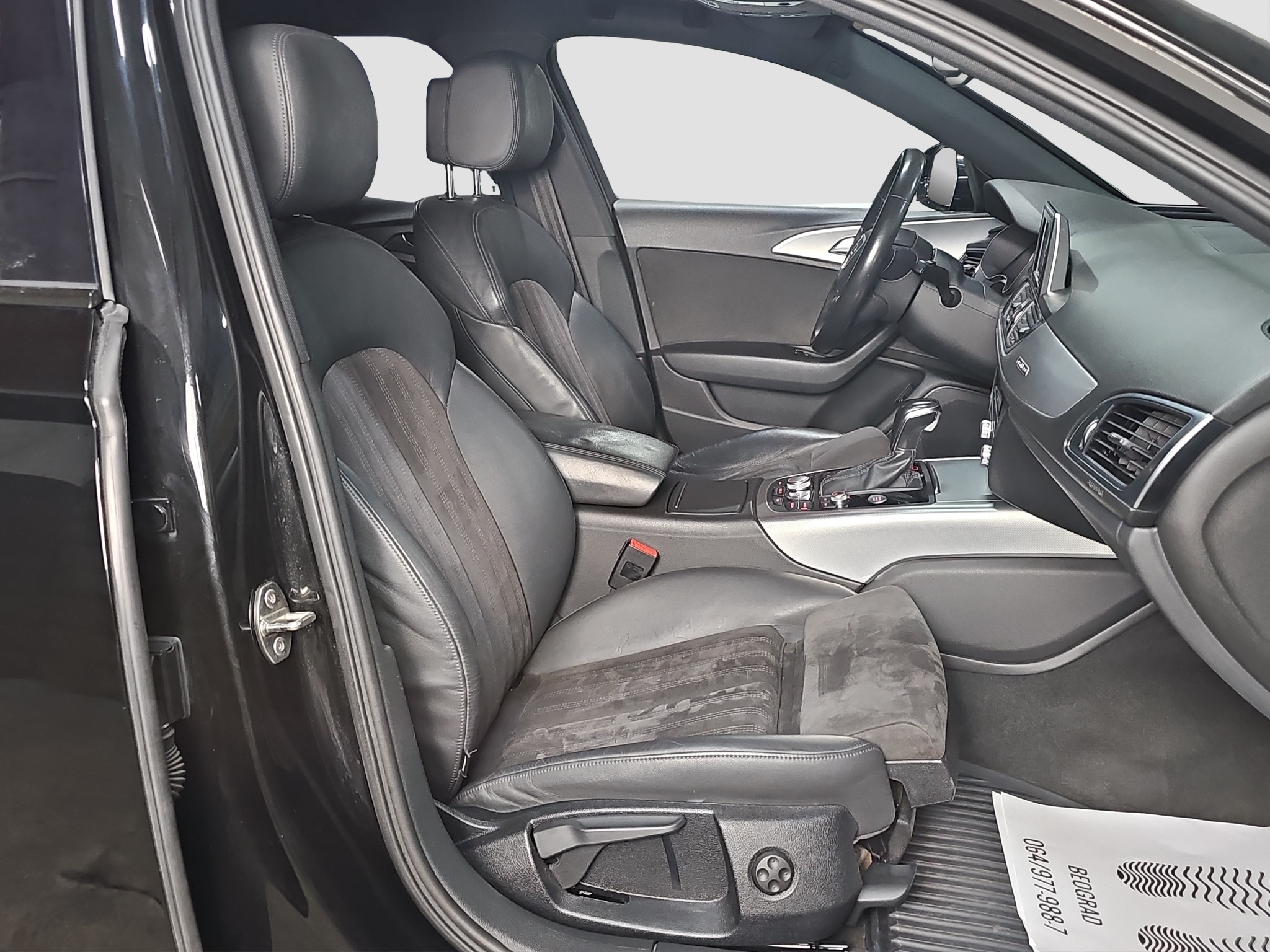 
								Audi A6 MATRIX/4X4/AUTO full									