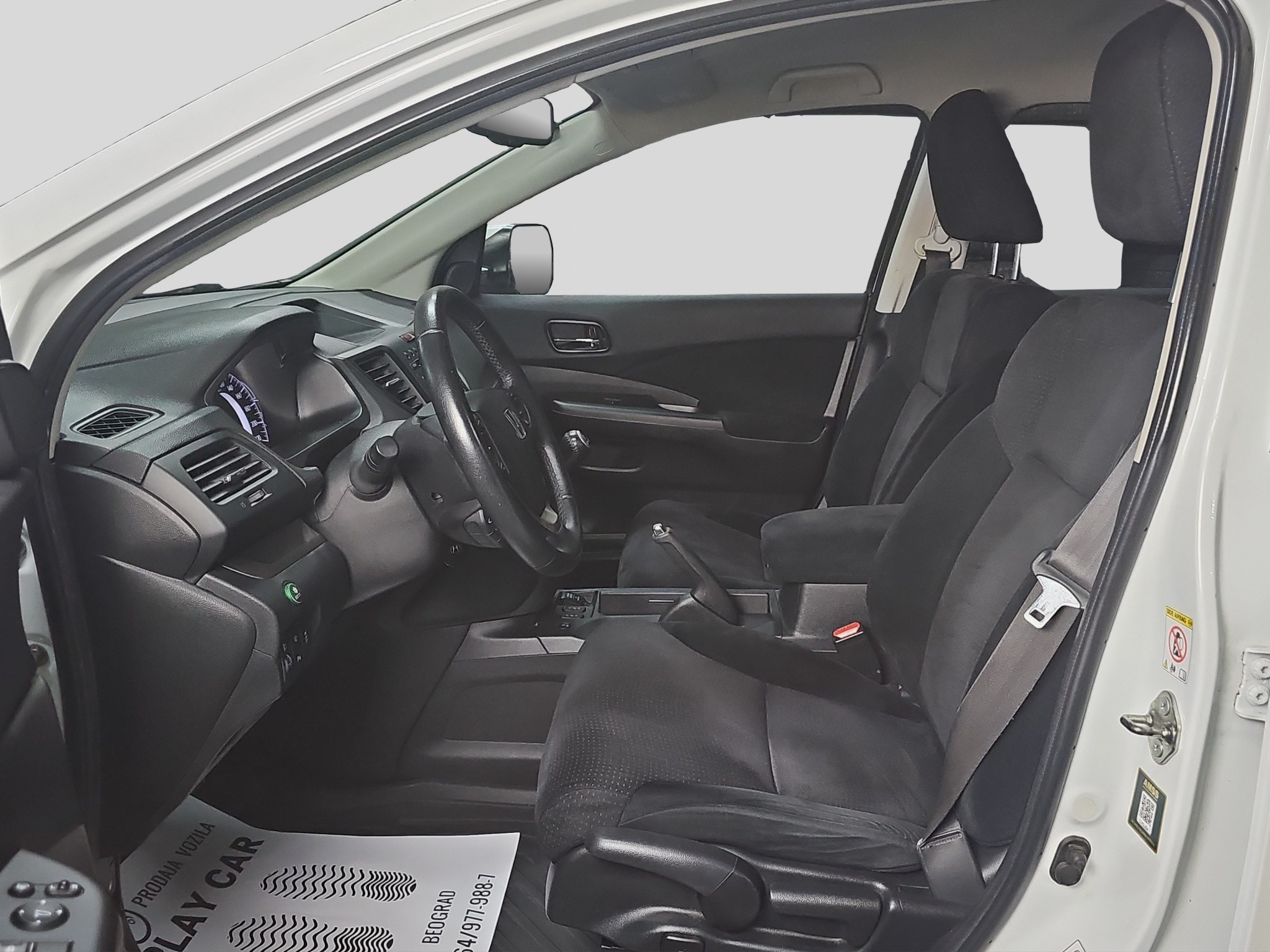 
								Honda CR-V full									