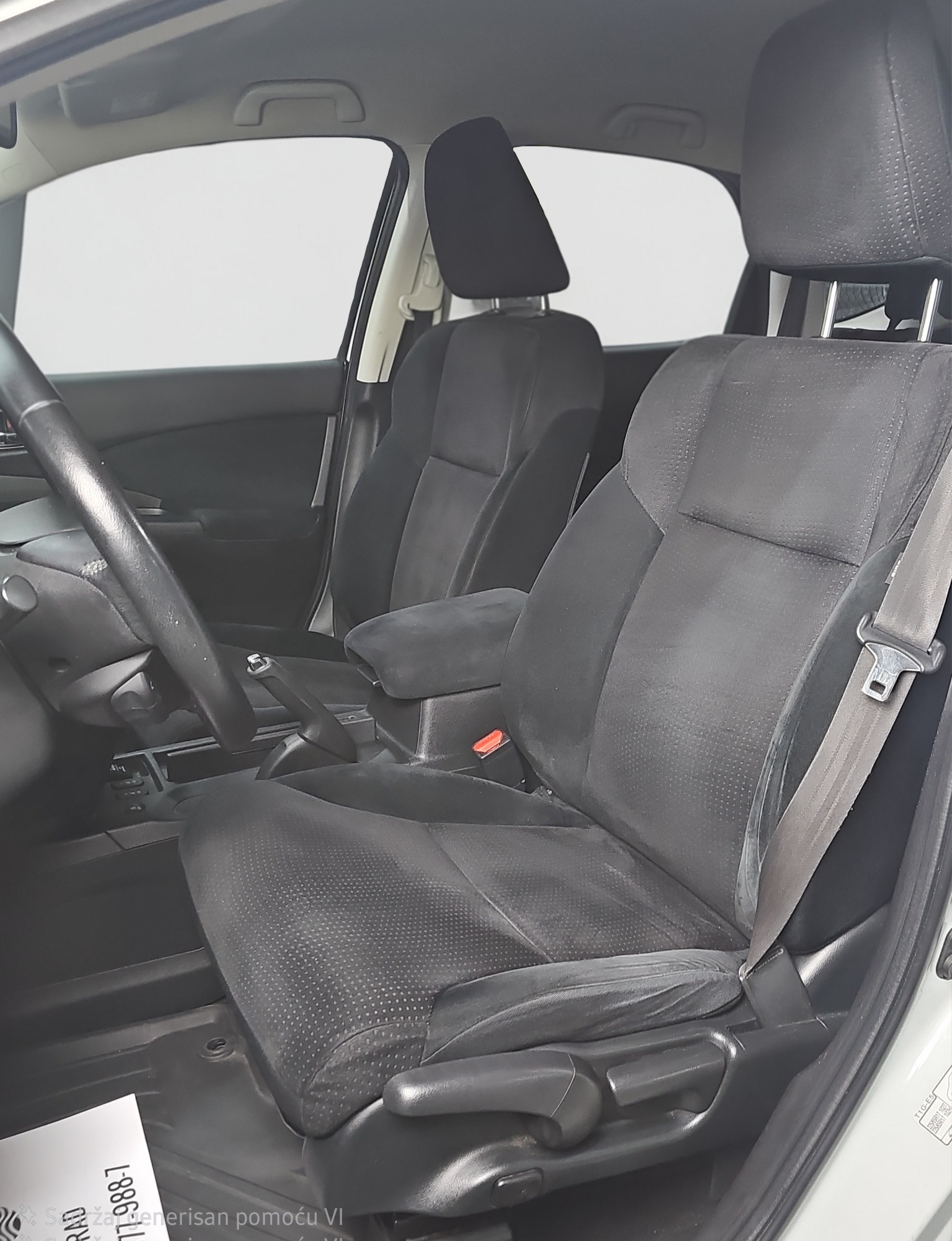 
								Honda CR-V full									