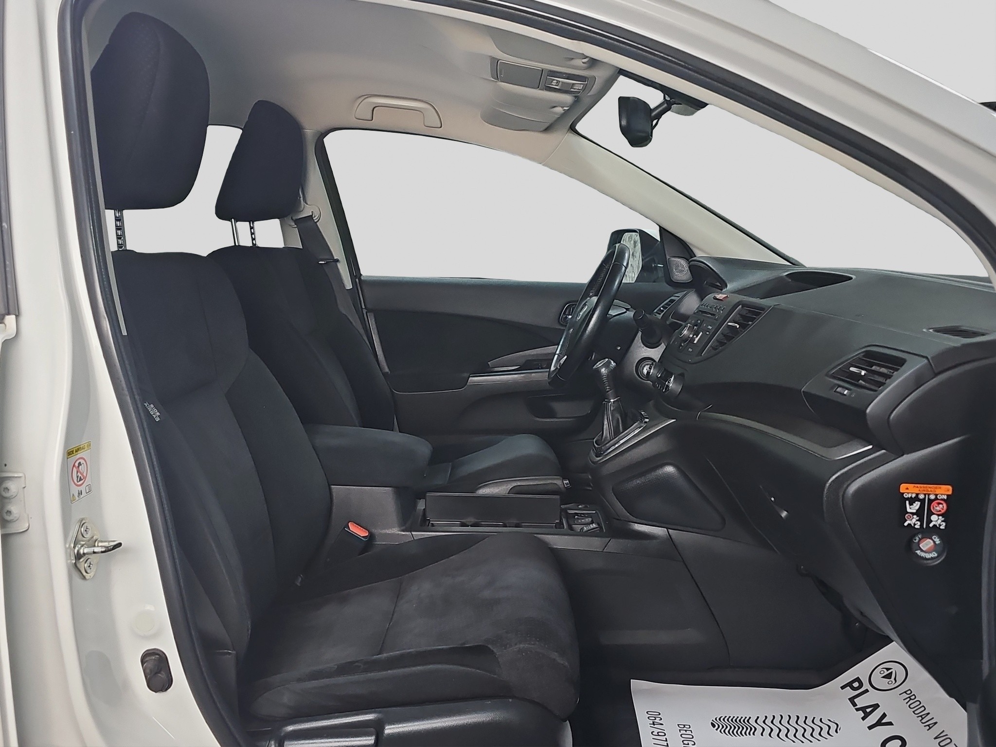 
								Honda CR-V full									