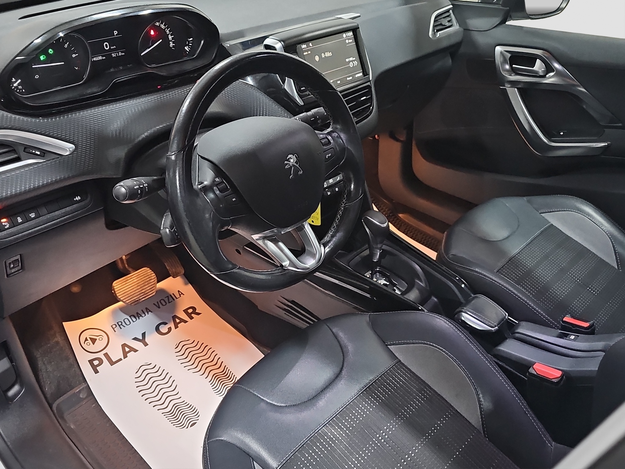 
								Peugeot 2008 PANO/AUTO/T0P full									