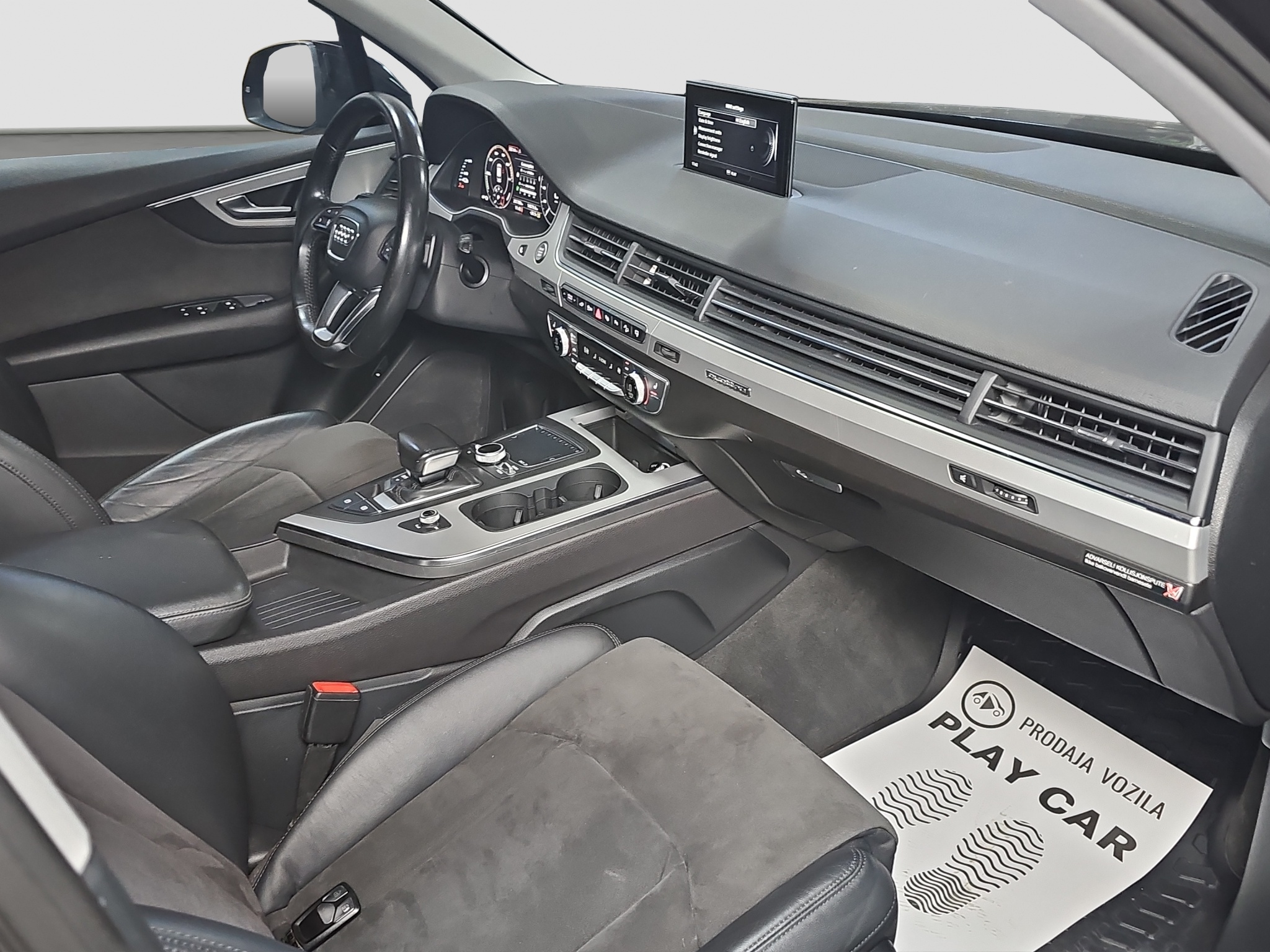 
								Audi Q7 e-tron VIRT/ODLI.ČAN full									