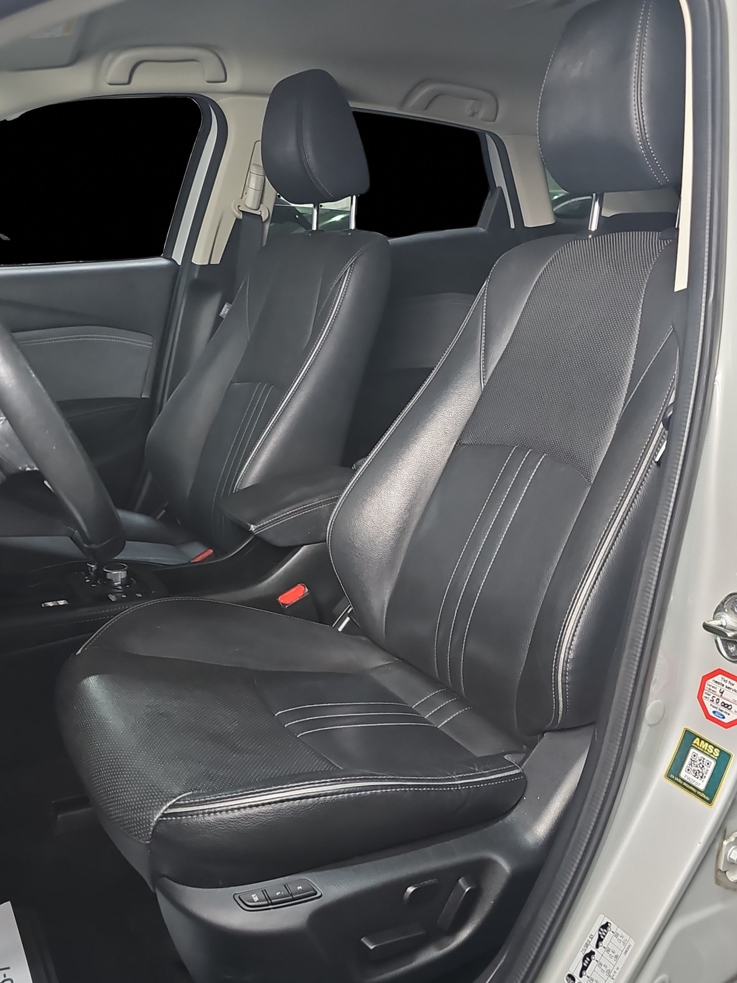 
								Mazda CX-3 4X4/ODLIČAN/AUTO full									