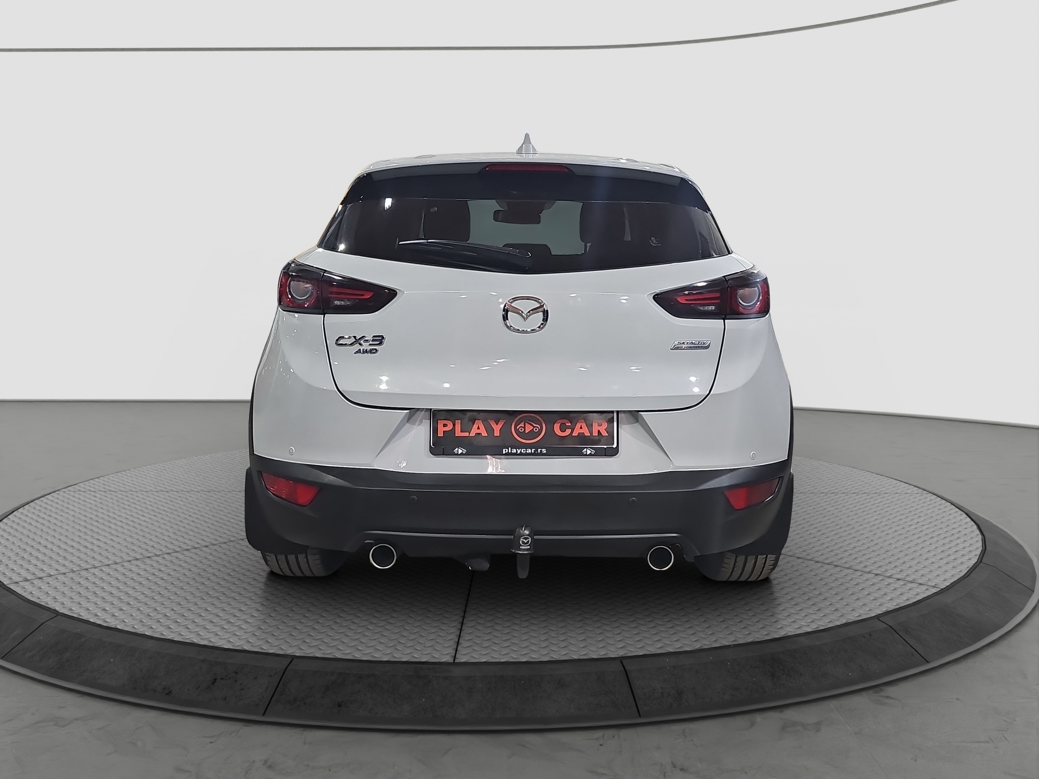 
								Mazda CX-3 4X4/ODLIČAN/AUTO full									