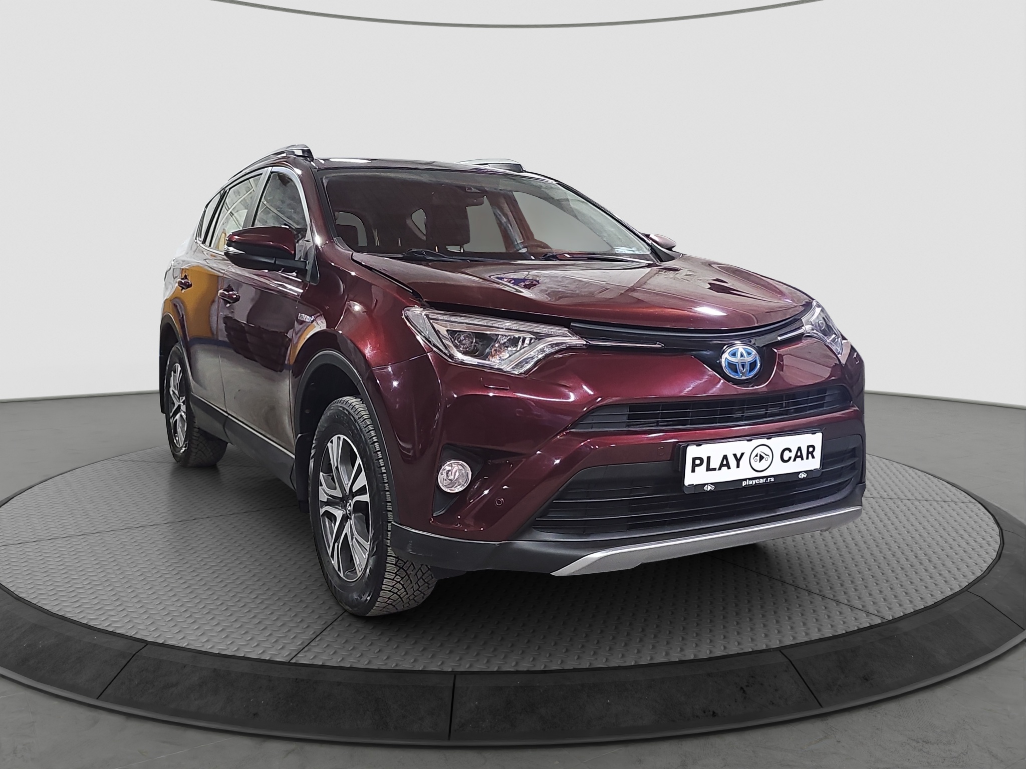 
								Toyota RAV 4 HYBRID/4X4 full									