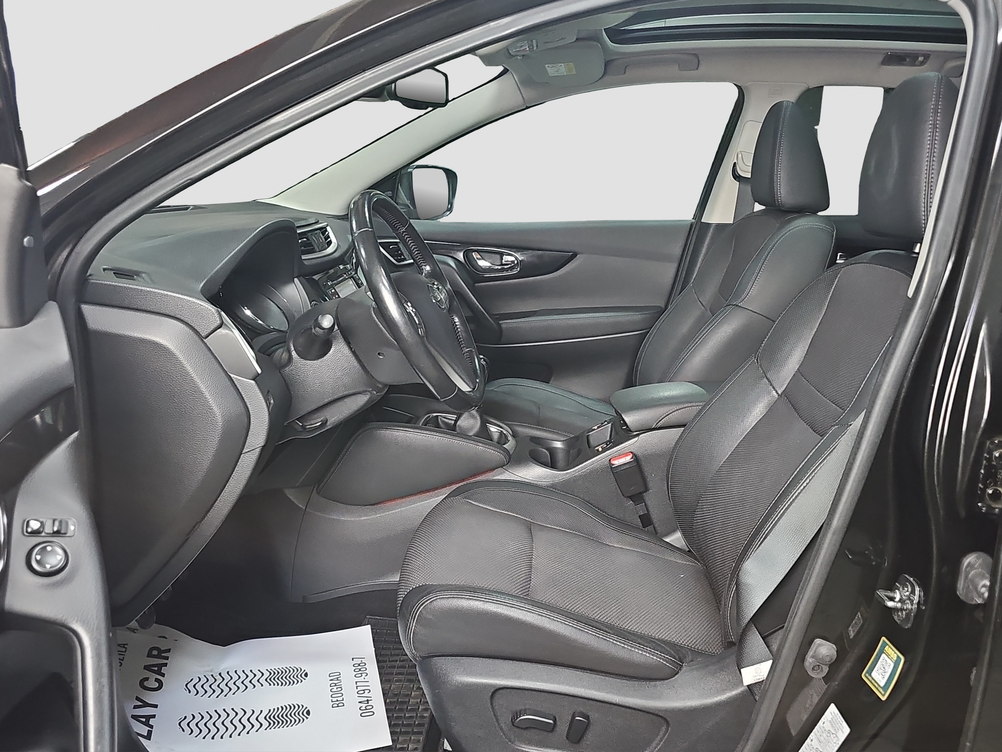
								Nissan Qashqai TEKNA/MALA KM/PANO full									