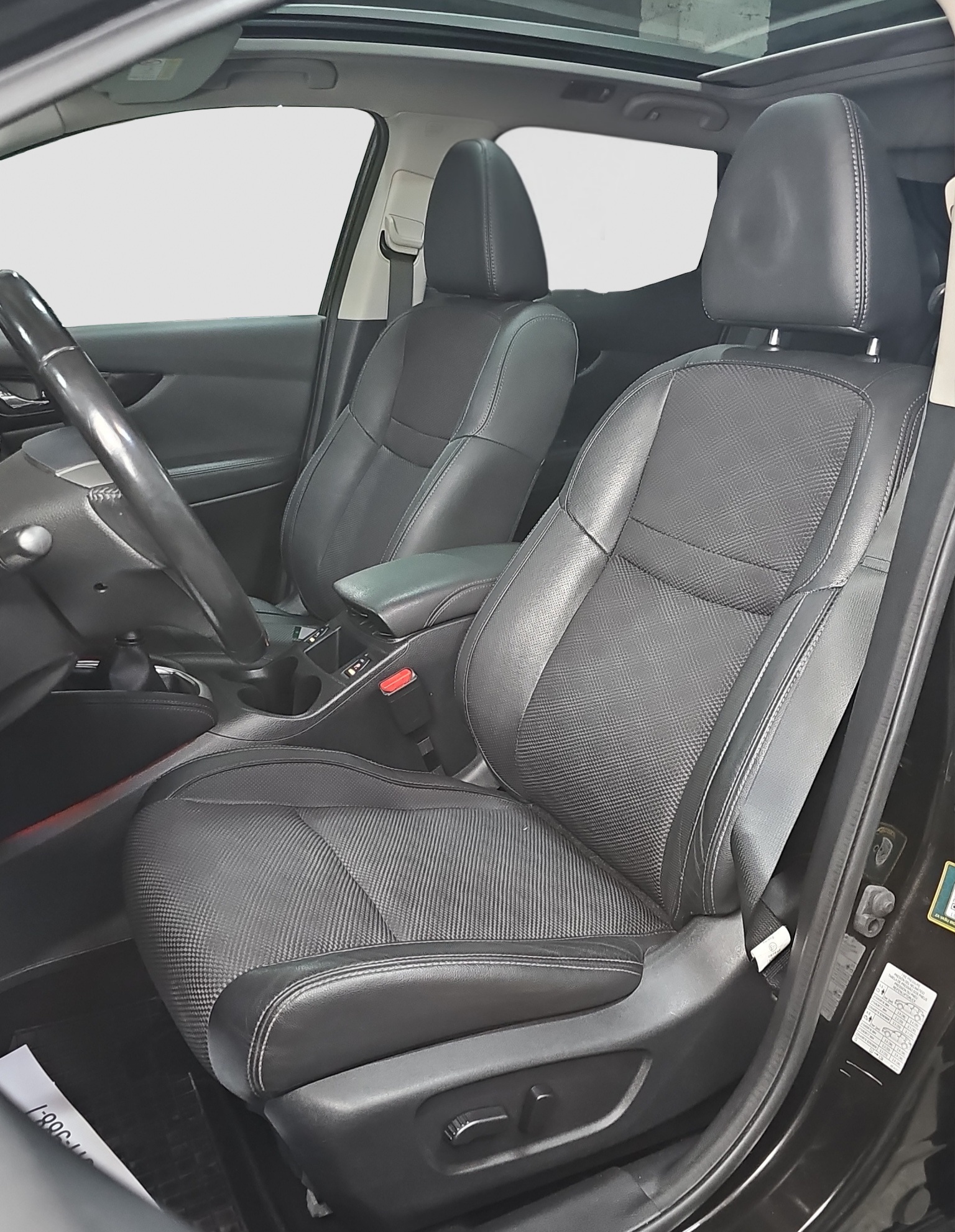 
								Nissan Qashqai TEKNA/MALA KM/PANO full									