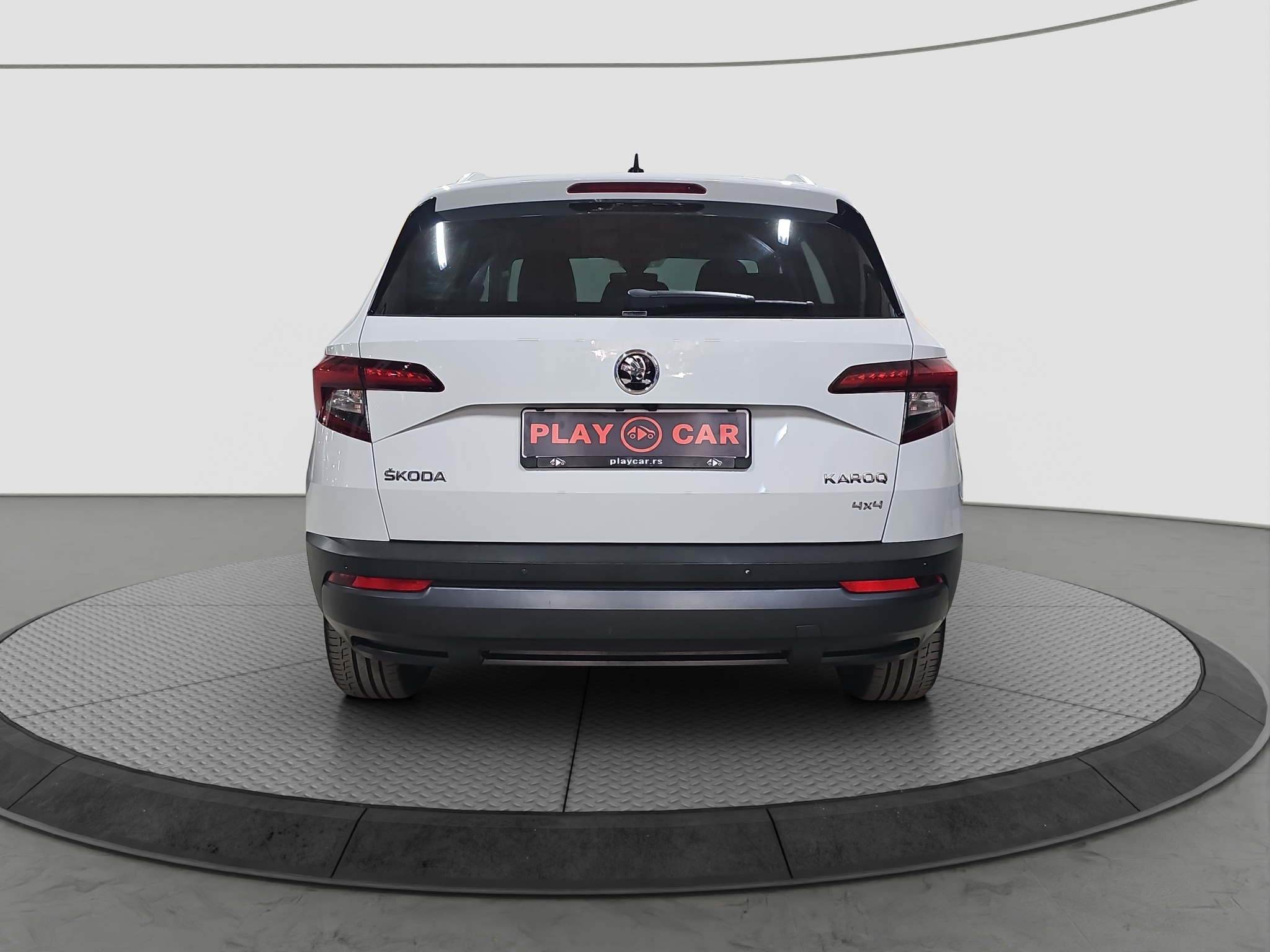 
								Škoda Karoq 4X4/AUTO/FU.LL full									