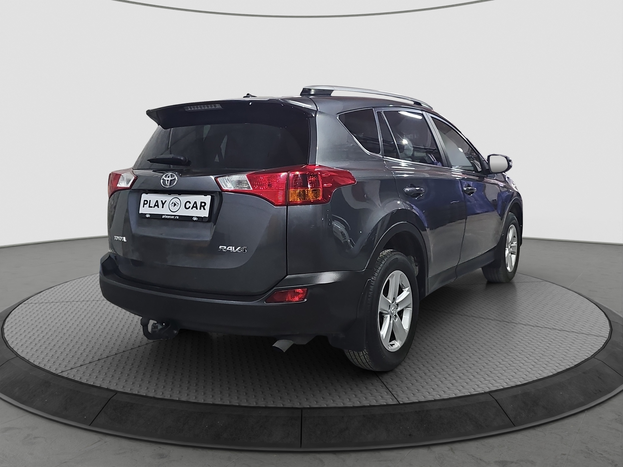 
								Toyota RAV 4 full									