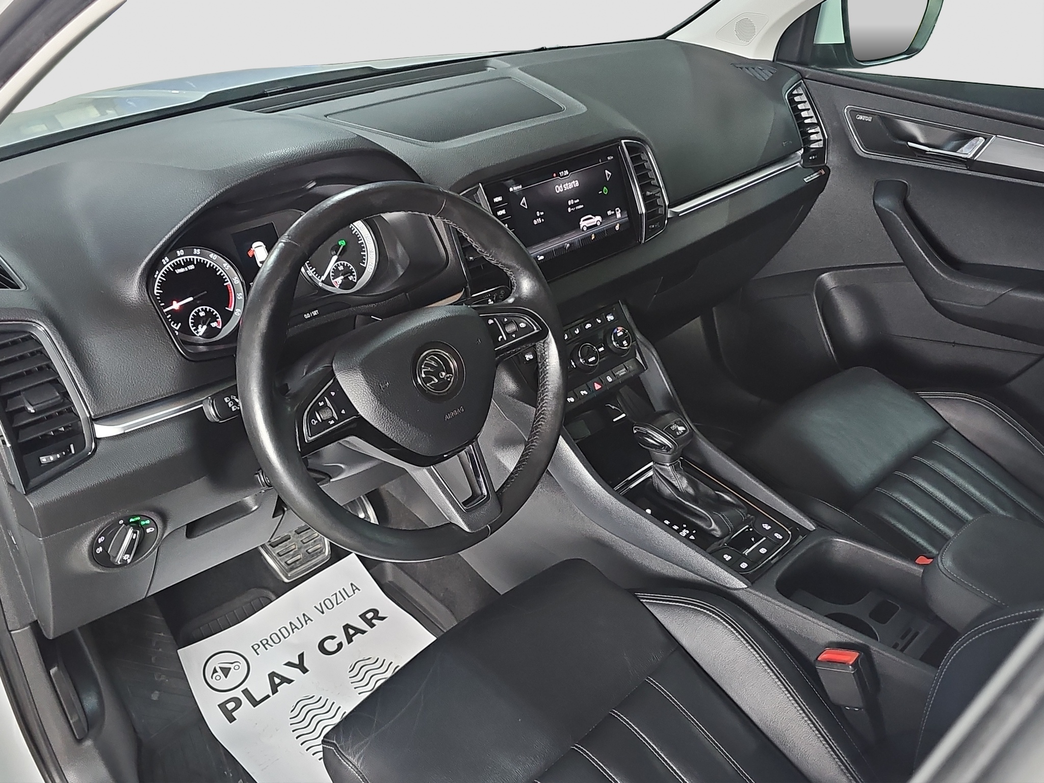 
								Škoda Karoq 4X4/AUTO/FU.LL full									