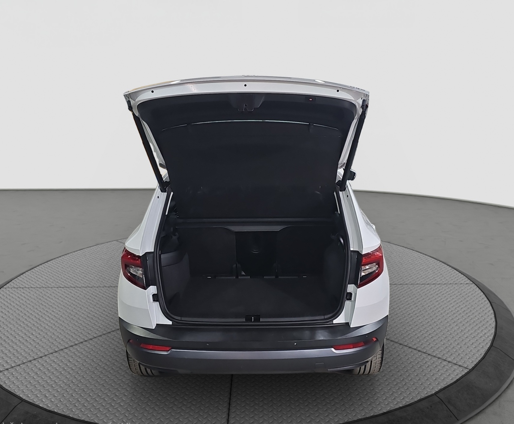 
								Škoda Karoq 4X4/AUTO/FU.LL full									
