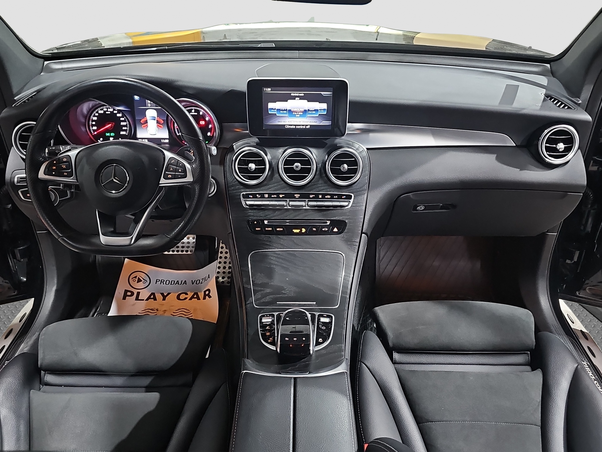 
								Mercedes Benz GLC 350 4MATIC/Hybrid/AUTO full									