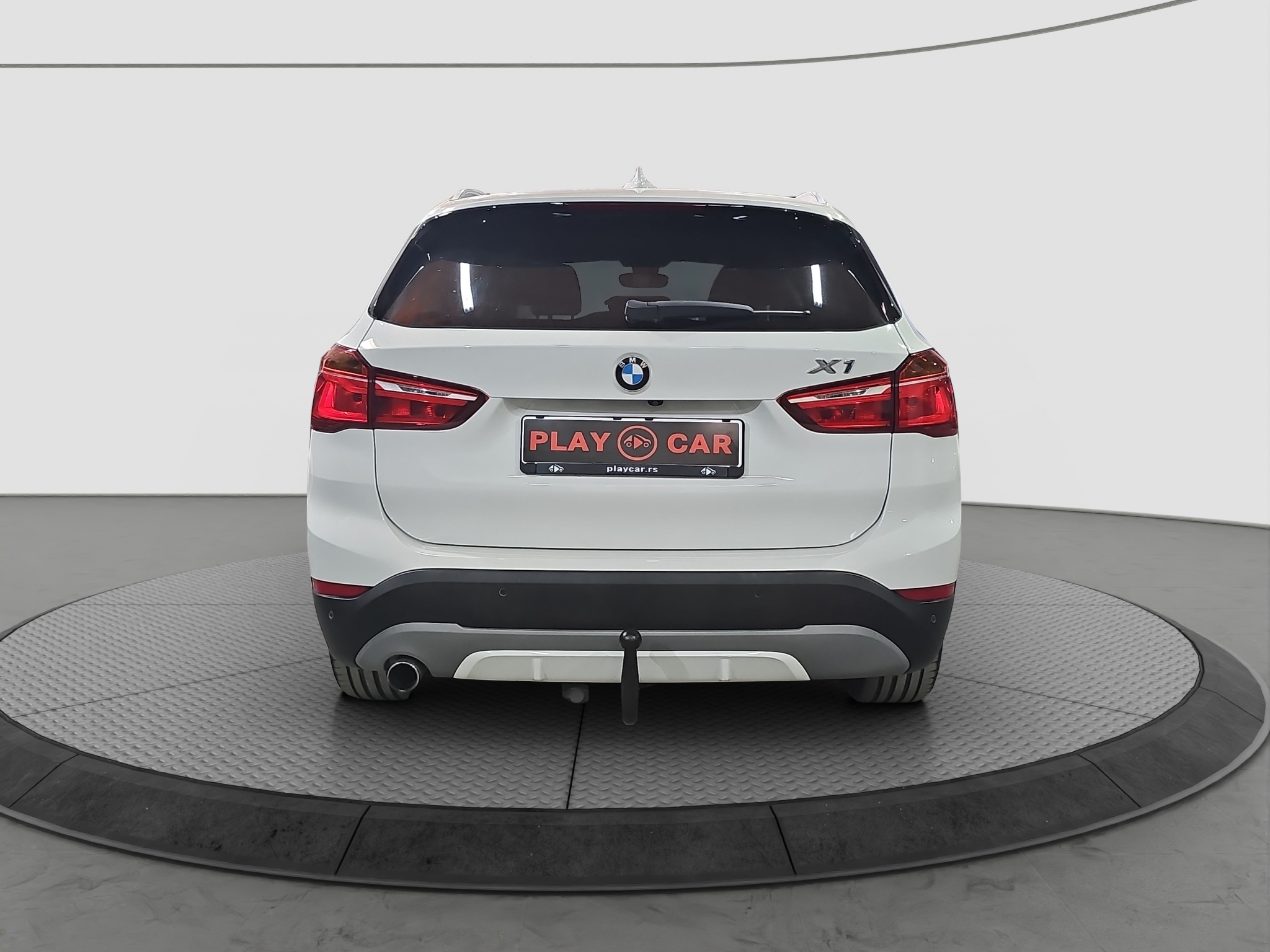 
								BMW X1 xDrive/AUTO.MATIC full									