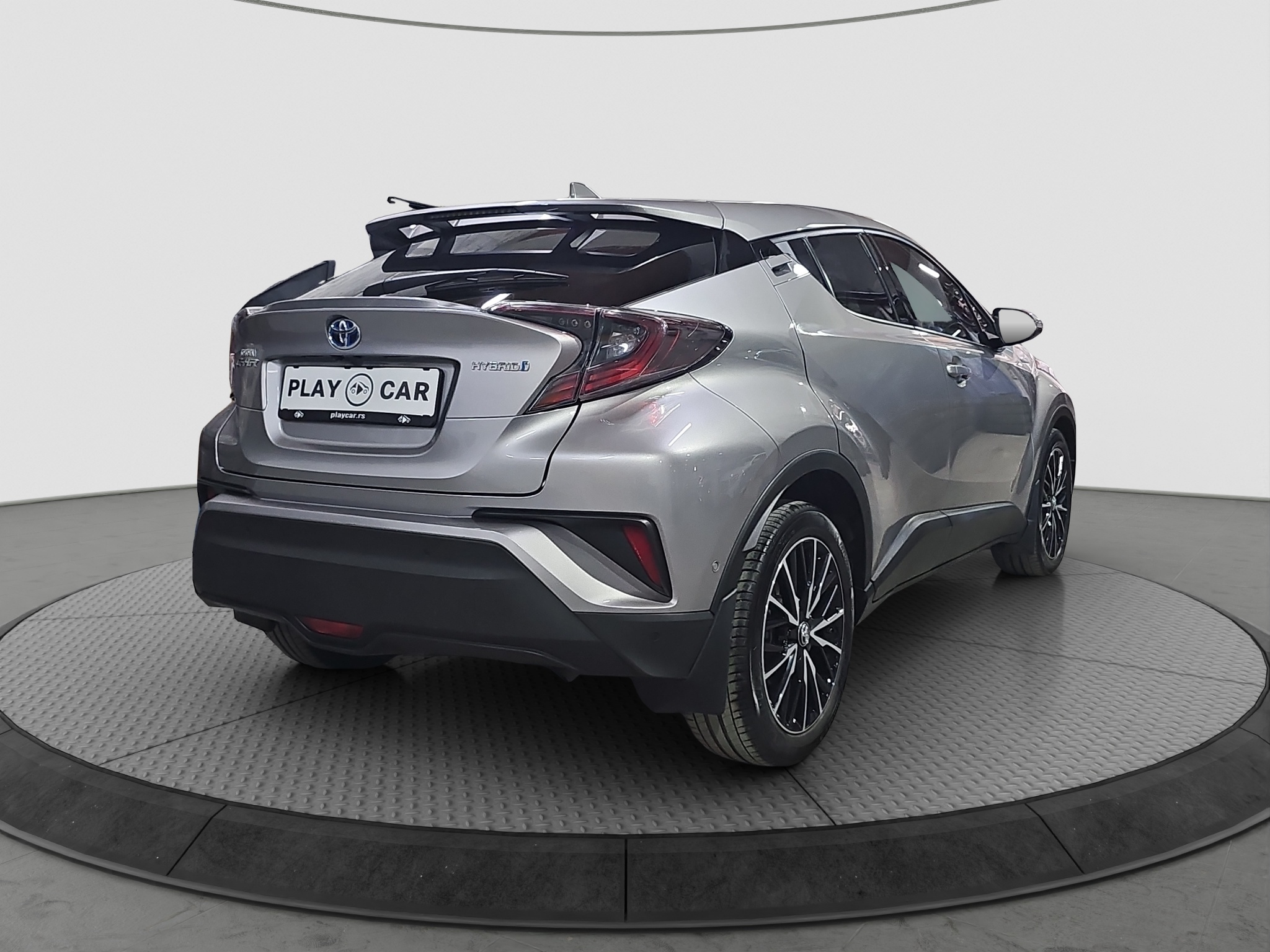 
								Toyota C-HR N.O.V full									