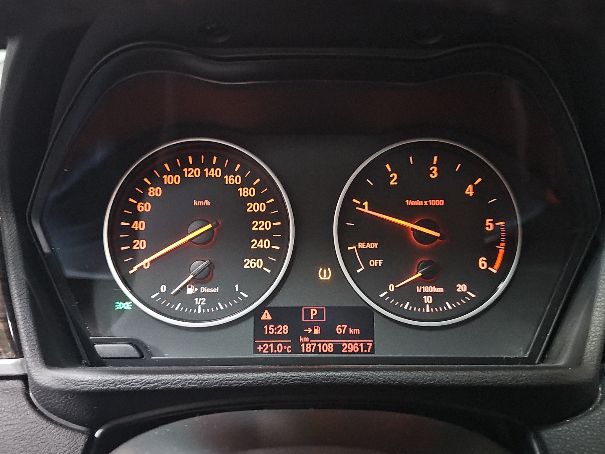 
								BMW X1 xDrive/AUTO.MATIC full									