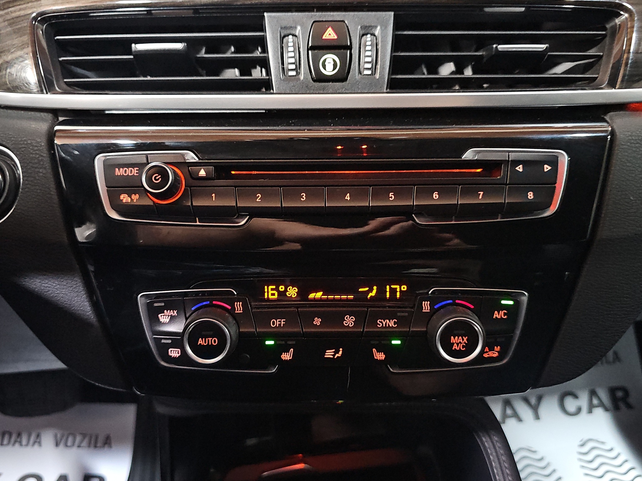 
								BMW X1 xDrive/AUTO.MATIC full									