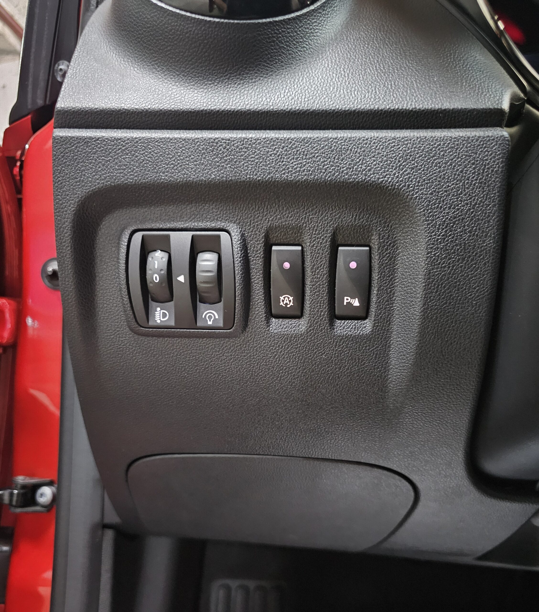 
								Renault Captur AUTO/T.O.P full									