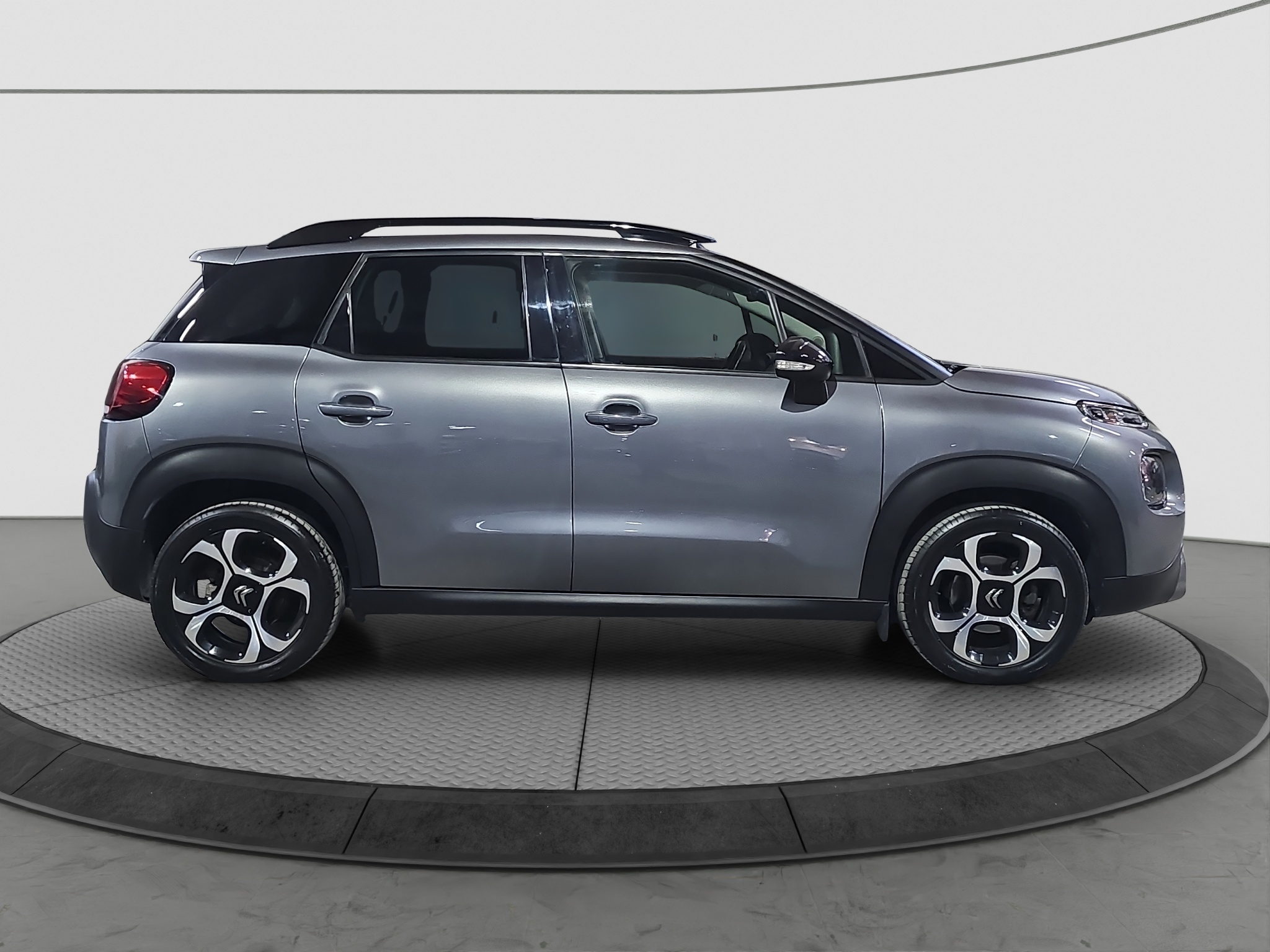 
								Citroen C3 Aircross MALA.KM/AUTO full									