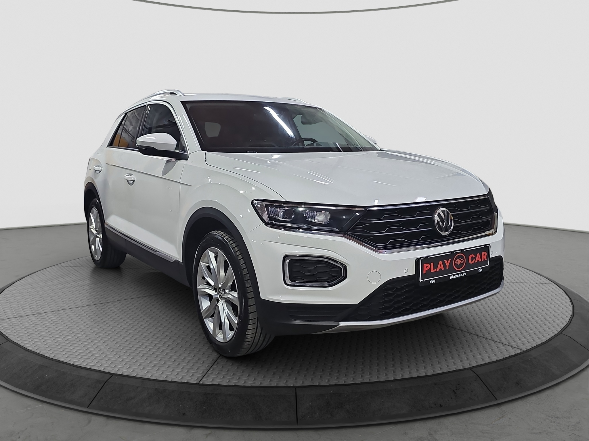 
								Volkswagen T-Roc 4Motion/AUTOM/VIRT full									