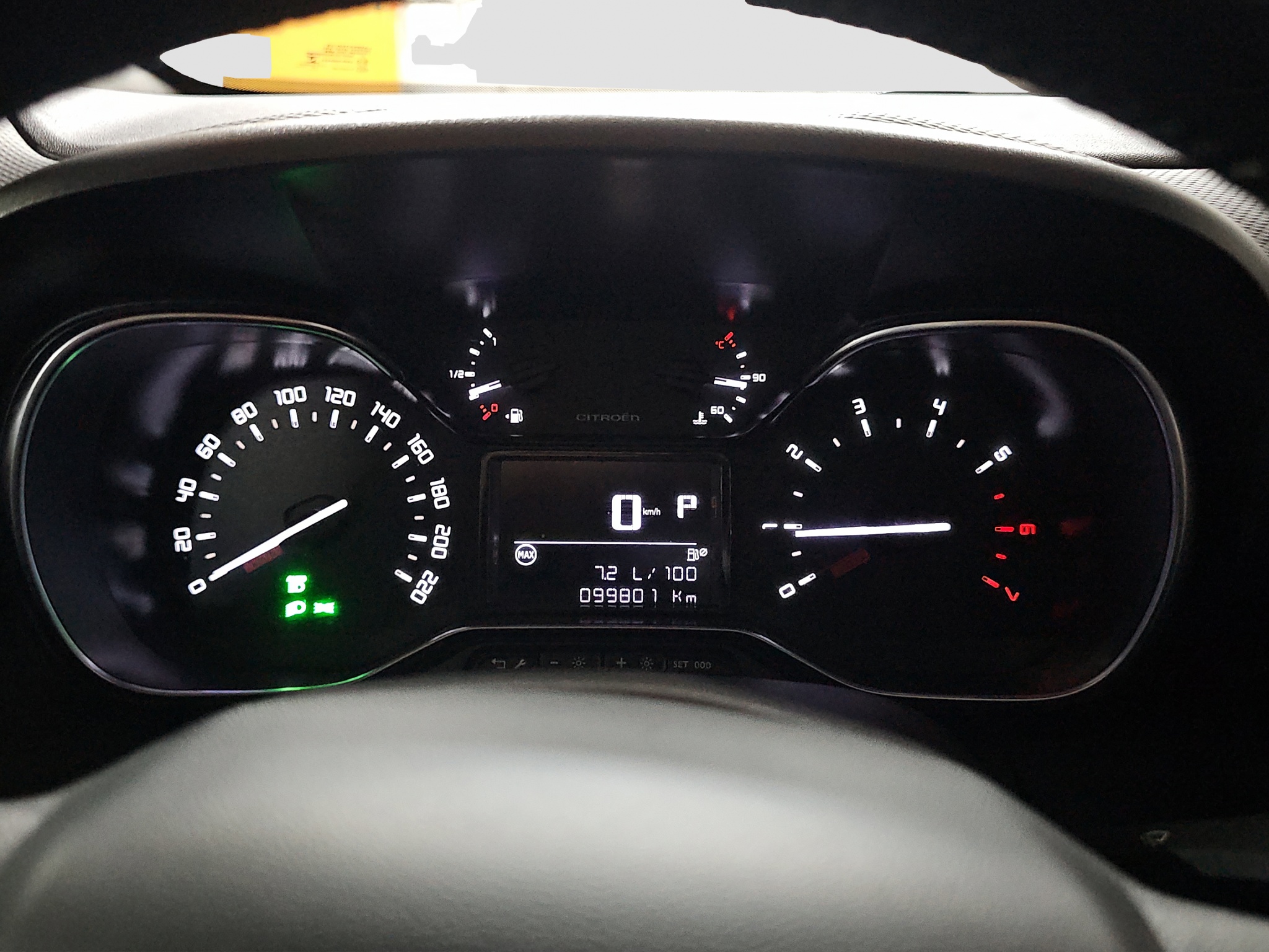 
								Citroen C3 Aircross MALA.KM/AUTO full									