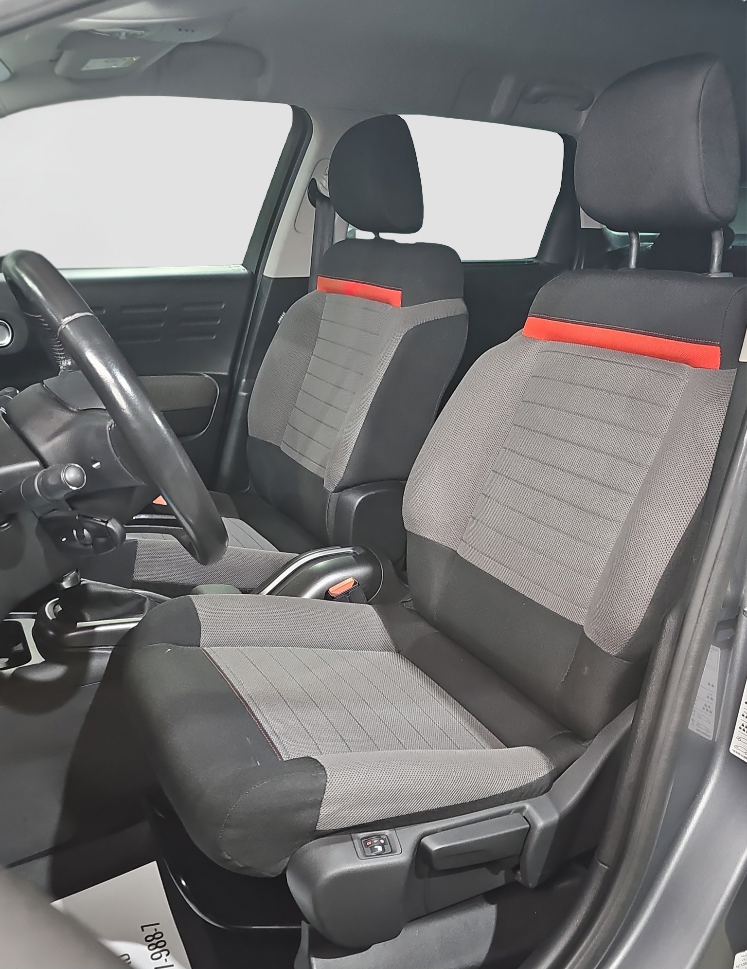 
								Citroen C3 Aircross MALA.KM/AUTO full									