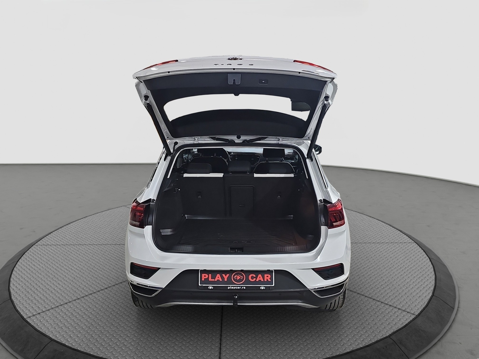 
								Volkswagen T-Roc 4Motion/AUTOM/VIRT full									