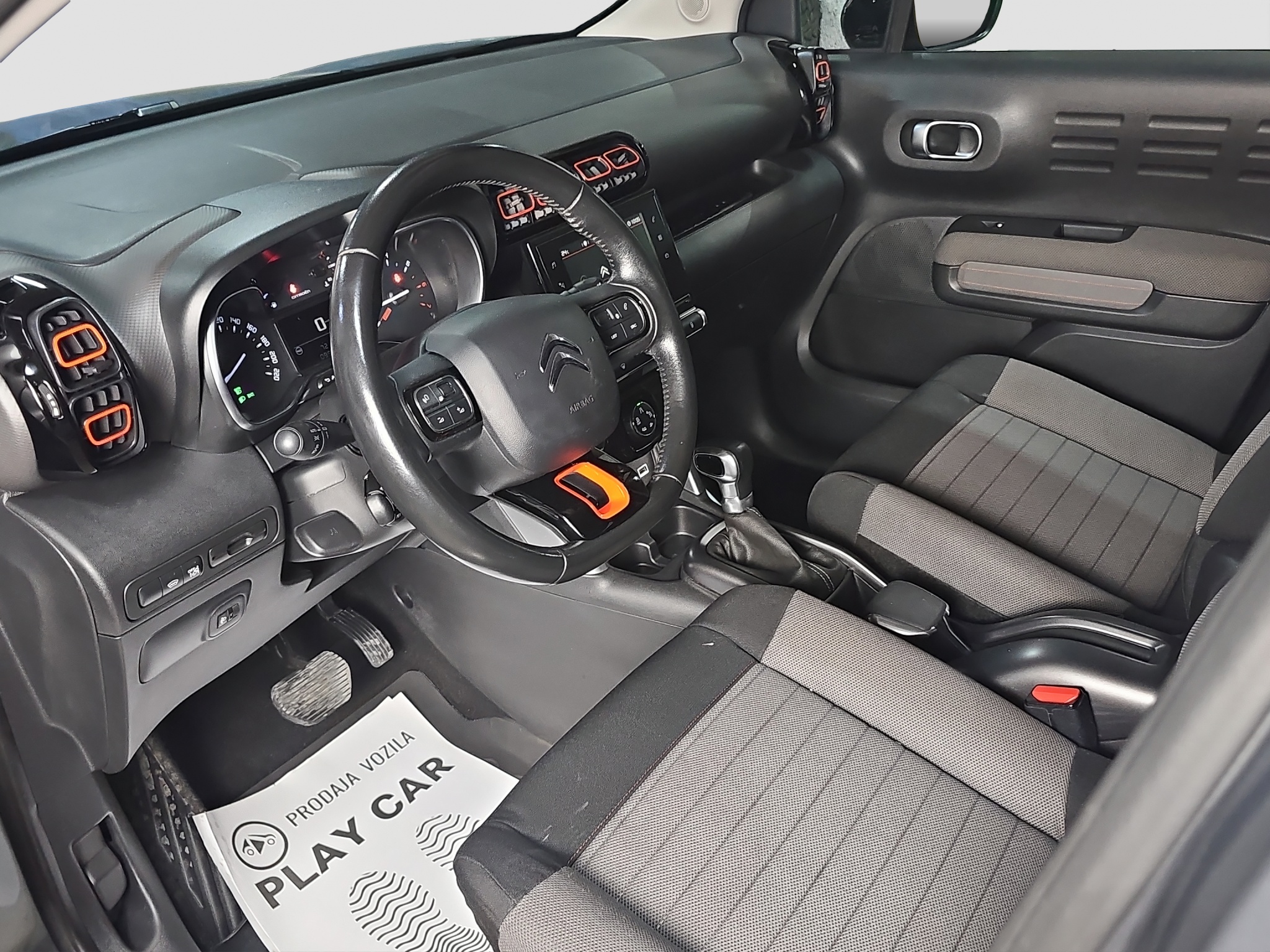
								Citroen C3 Aircross MALA.KM/AUTO full									
