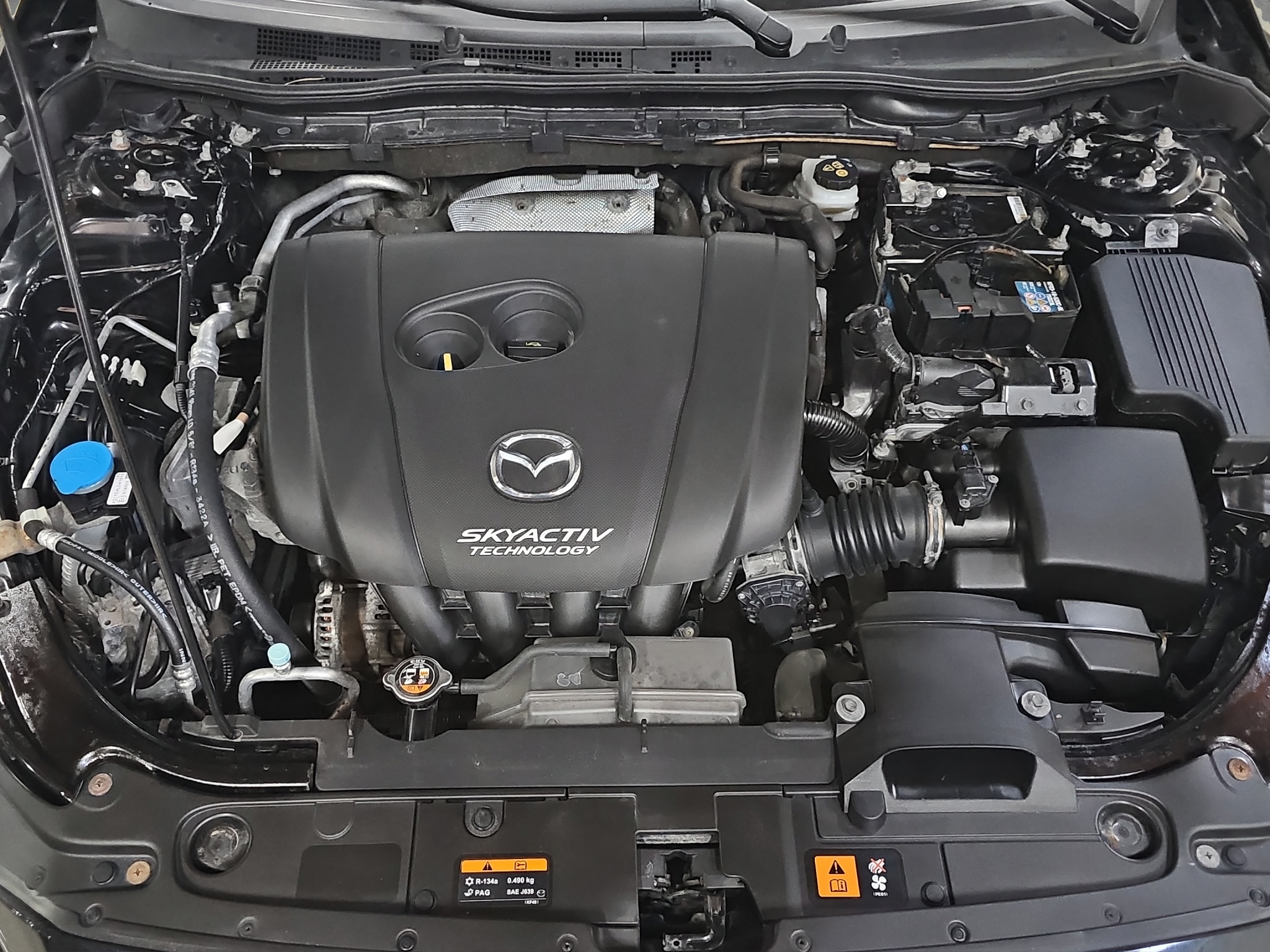 
								Mazda 6 full									