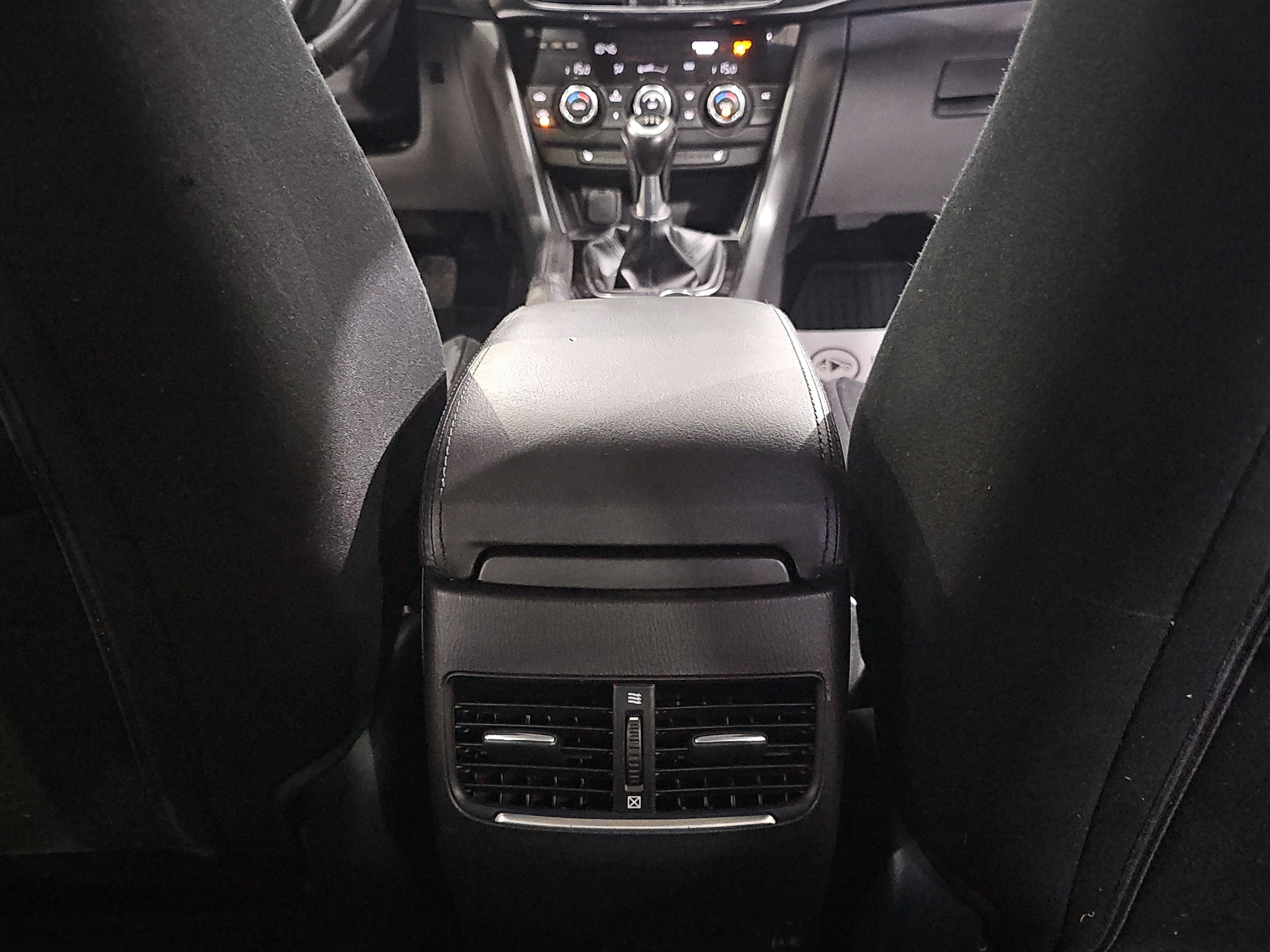 
								Mazda 6 full									