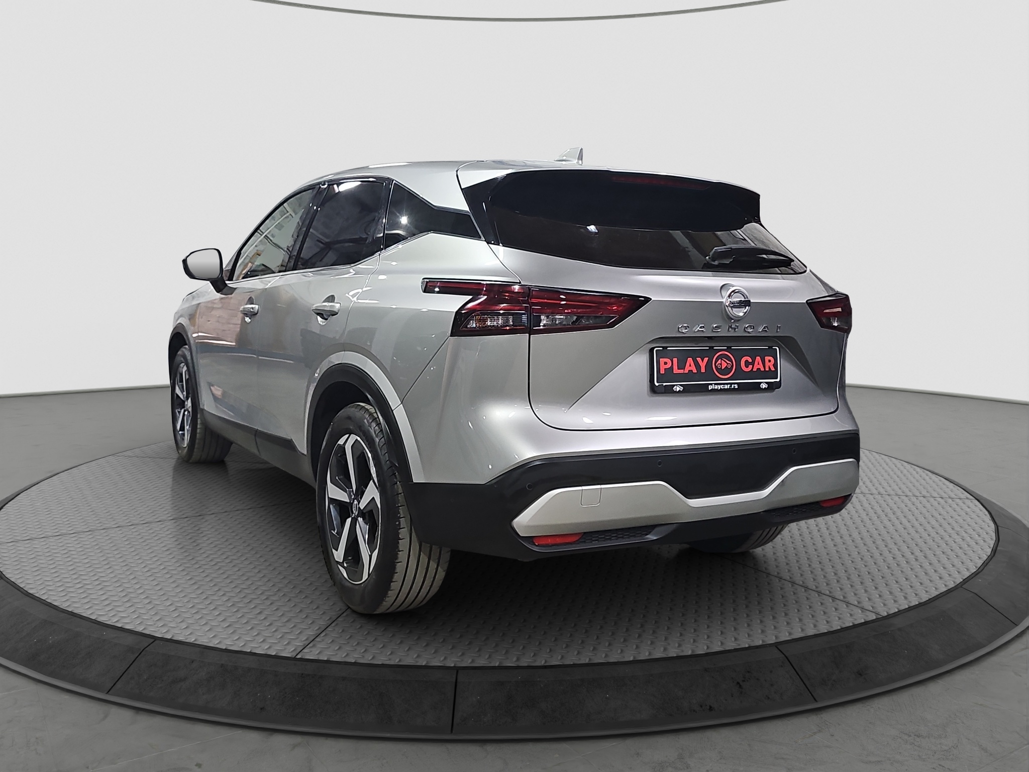 
								Nissan Qashqai 4X4/MildHybrid/AUTO full									