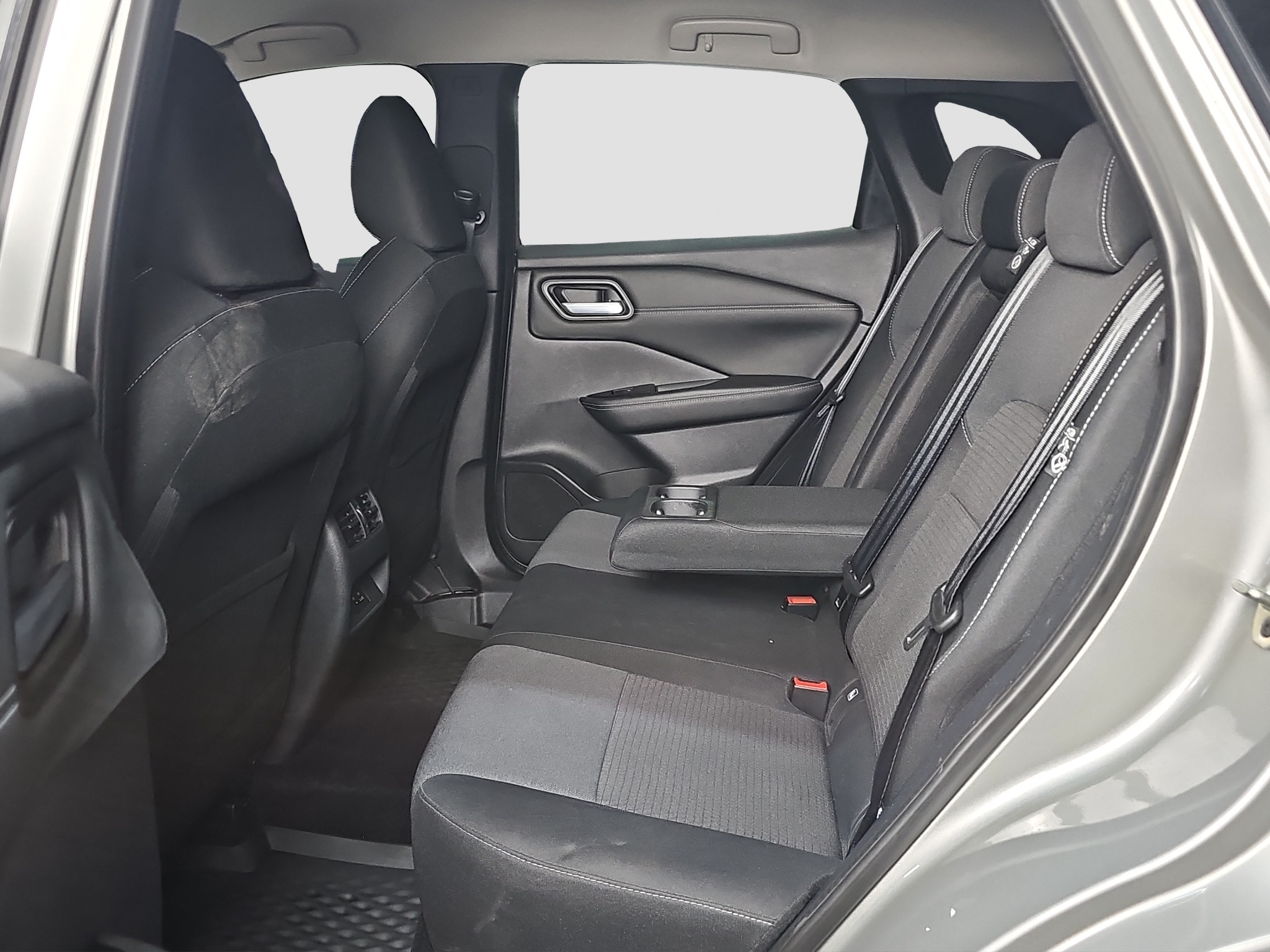 
								Nissan Qashqai 4X4/MildHybrid/AUTO full									