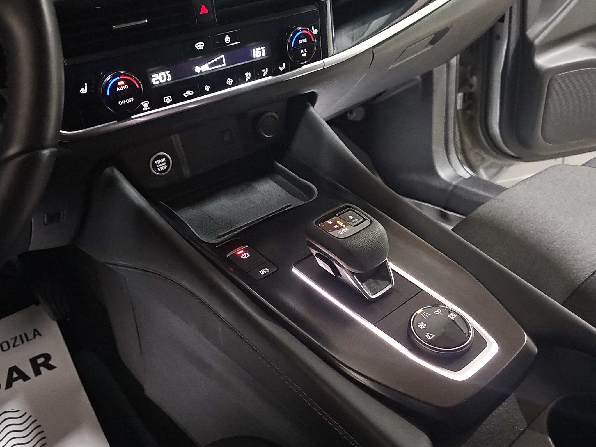 
								Nissan Qashqai 4X4/MildHybrid/AUTO full									