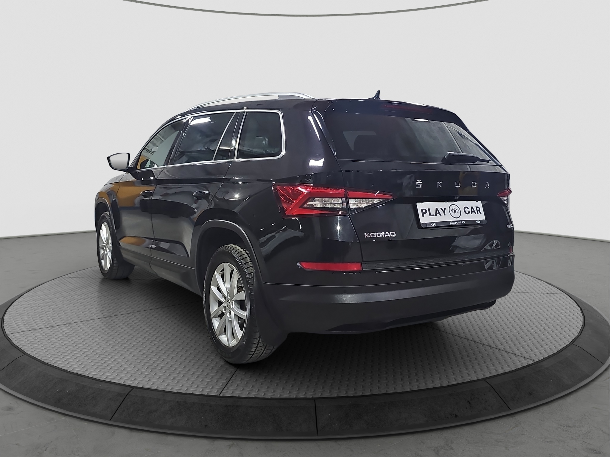 
								Škoda Kodiaq VIRT/AWD/MATR/DSG full									