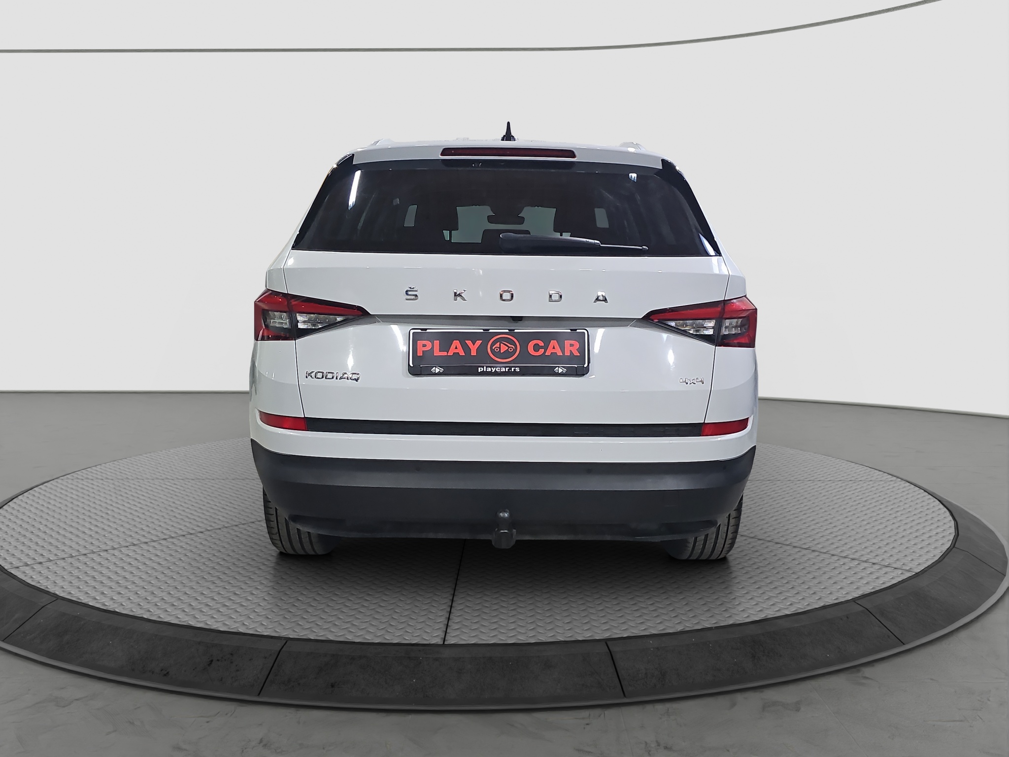 
								Škoda Kodiaq AWD/MATR/DSG full									