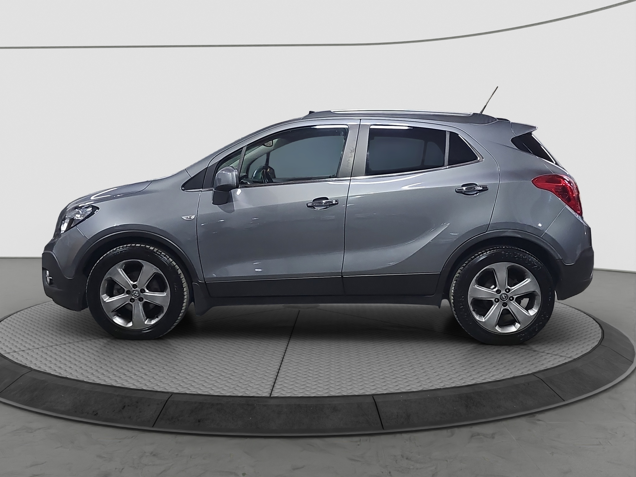 
								Opel Mokka ŠIBER/AUTO/FUL.L full									