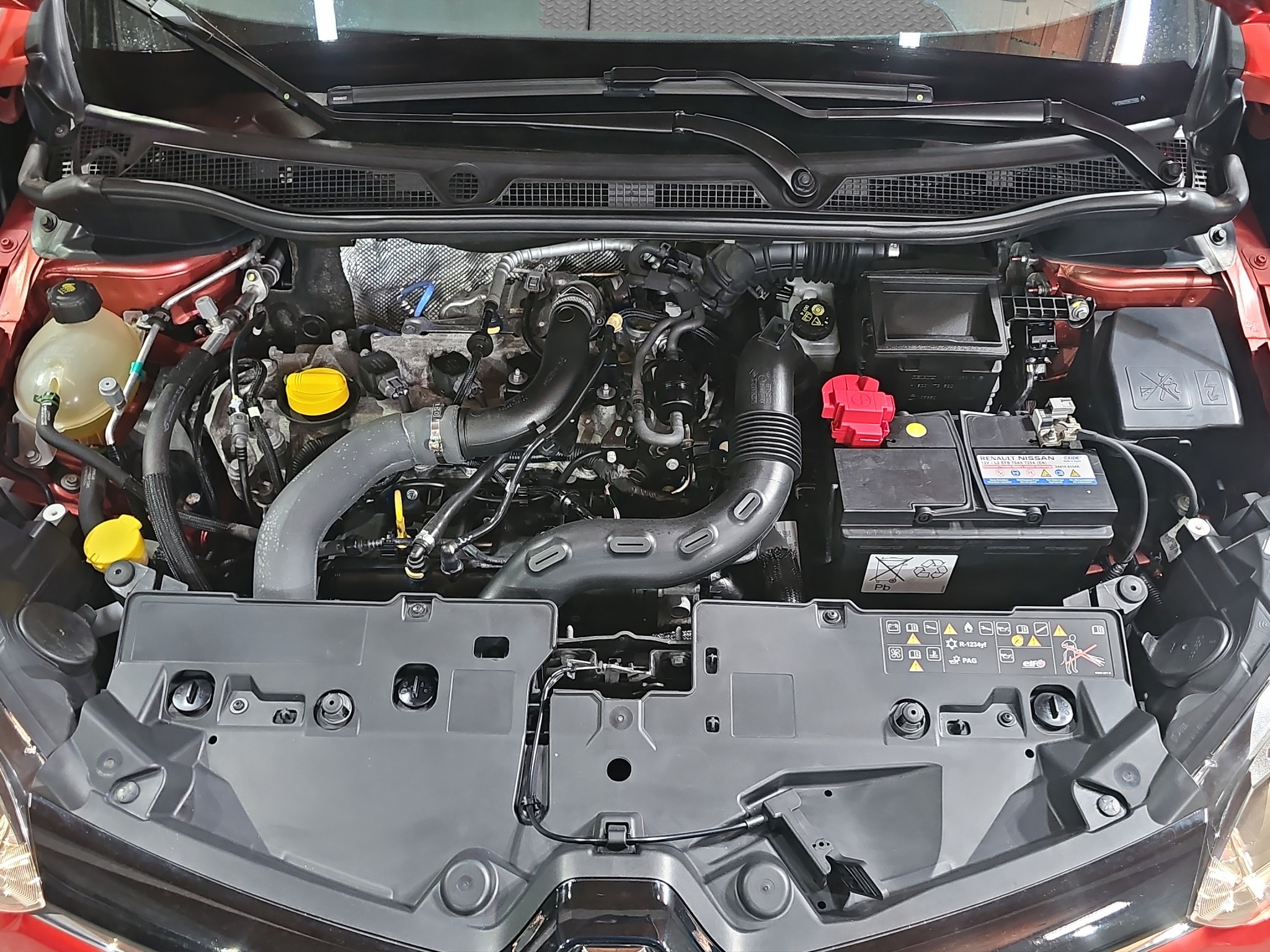 
								Renault Captur AUTO/T.O.P full									