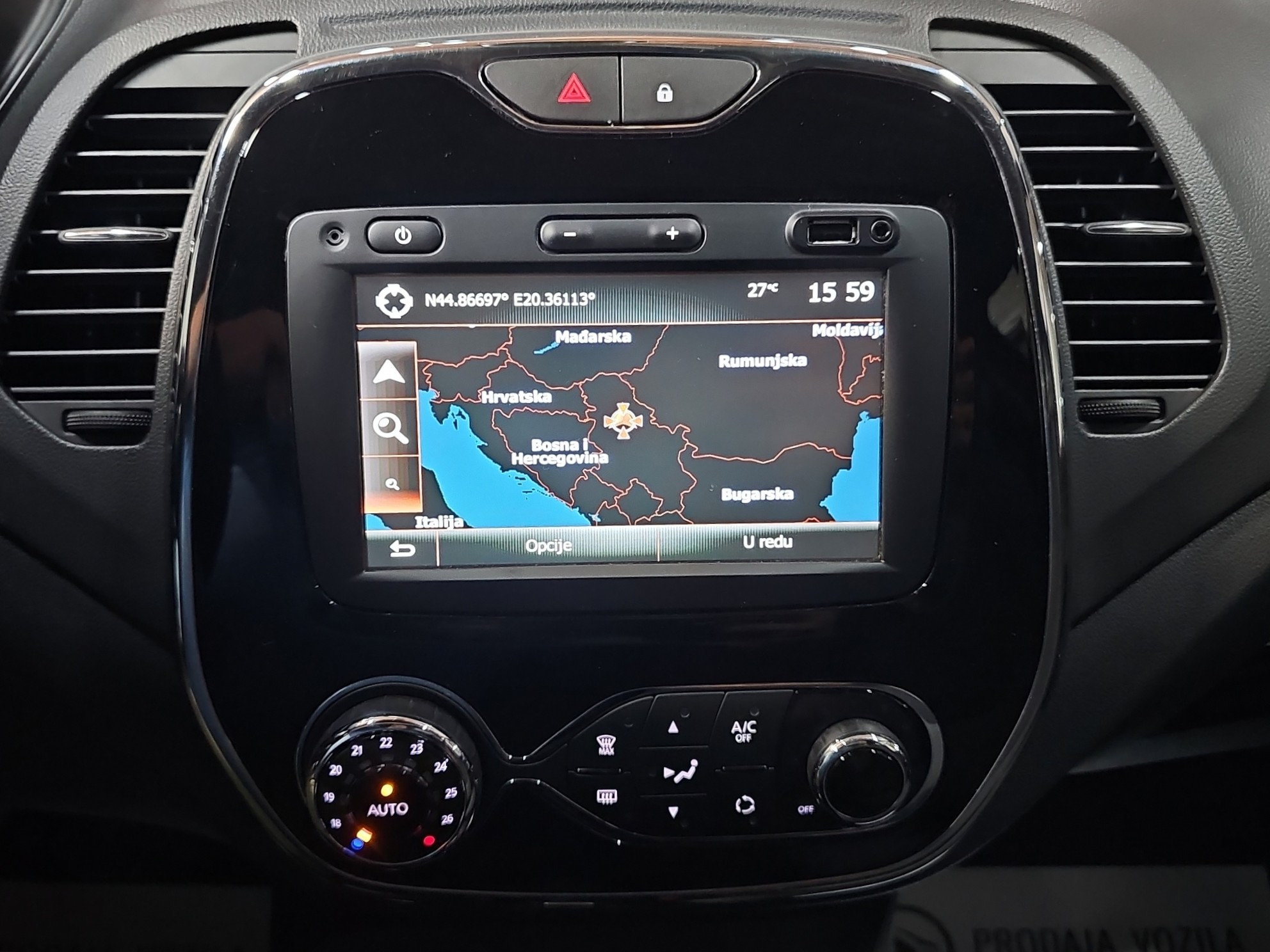 
								Renault Captur AUTO/T.O.P full									