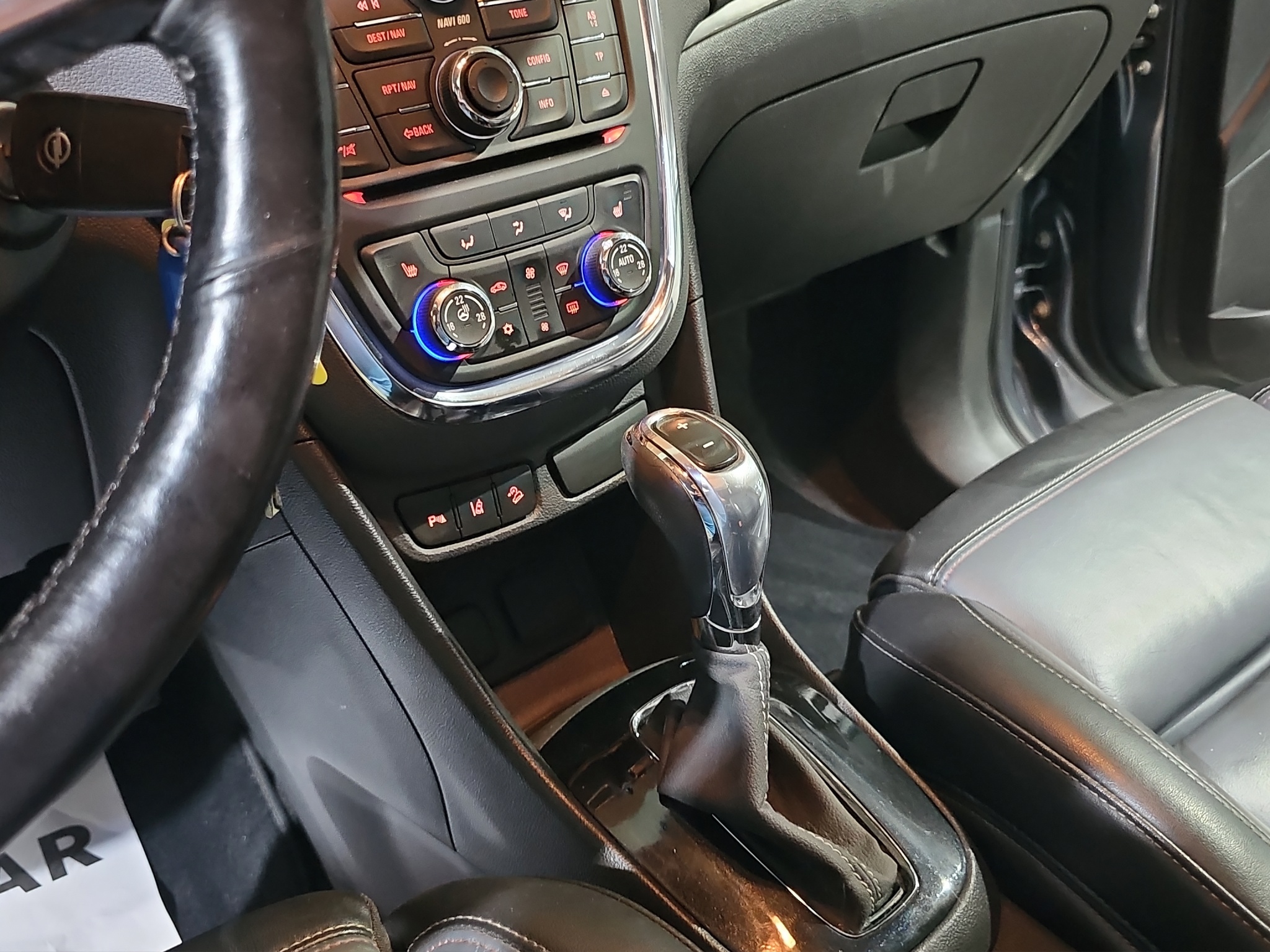 
								Opel Mokka ŠIBER/AUTO/FUL.L full									