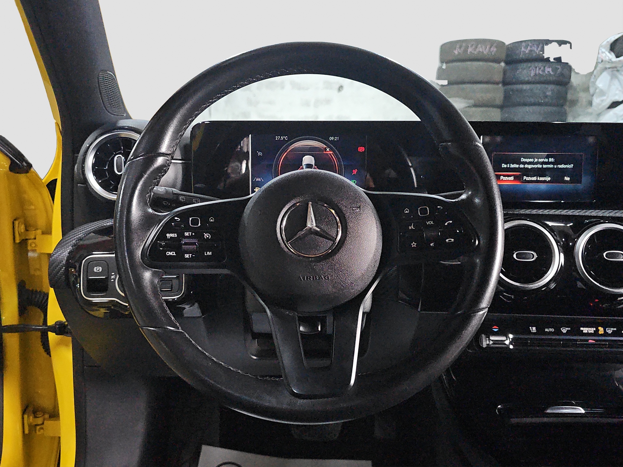 
								Mercedes Benz A 180 AUTO/FU.LL full									