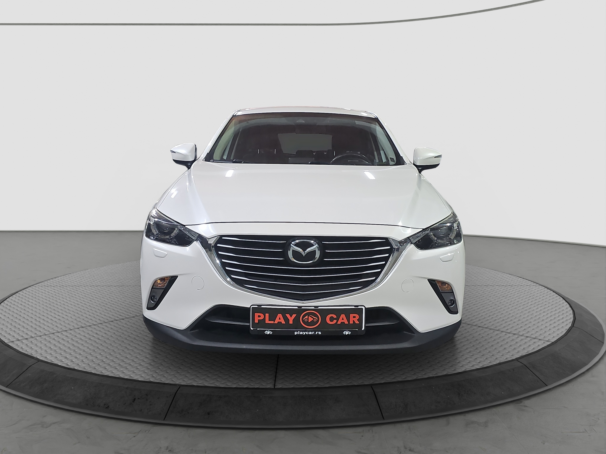 
								Mazda CX-3 AUTO/FU.LL full									