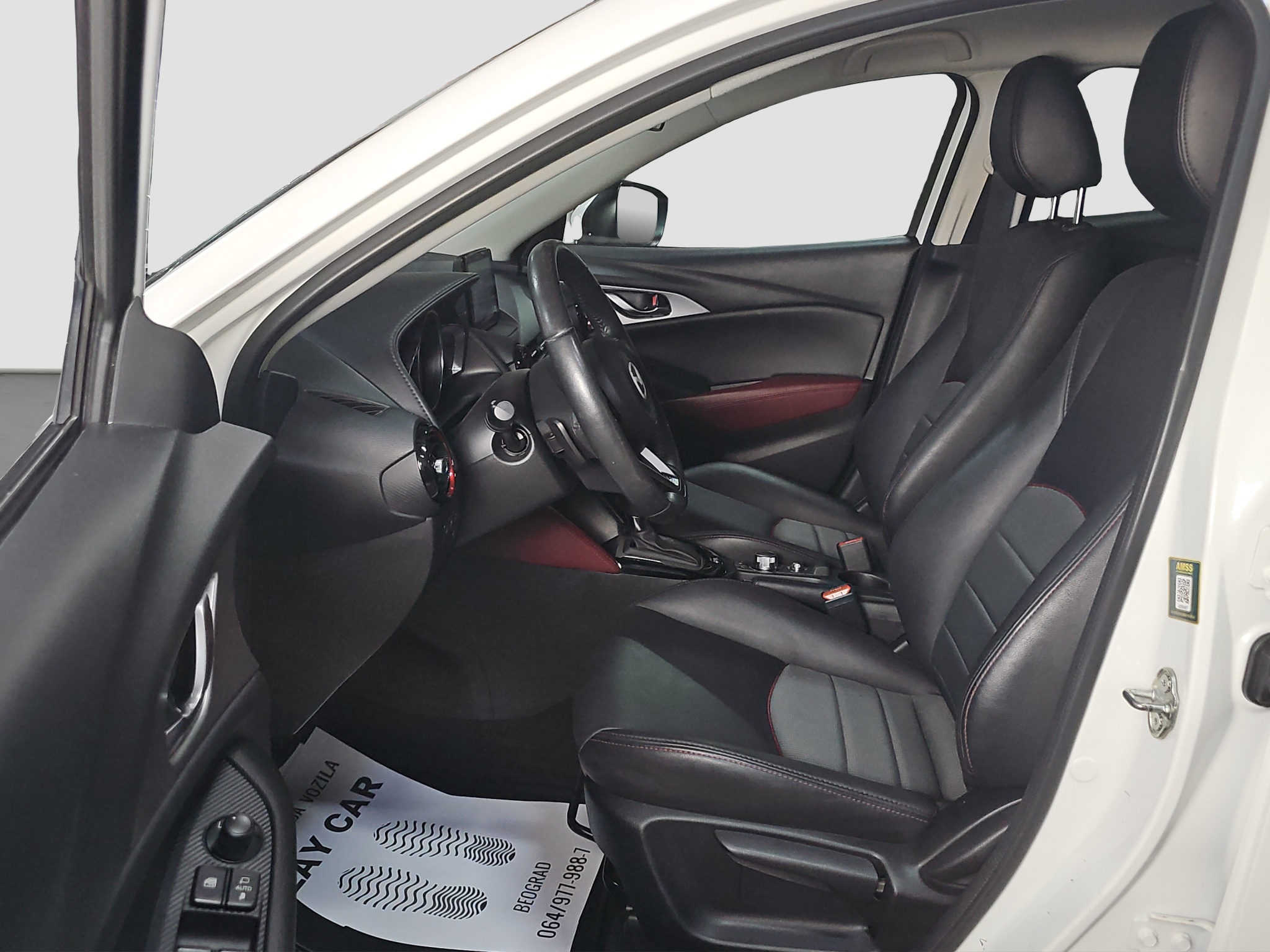 
								Mazda CX-3 AUTO/FU.LL full									