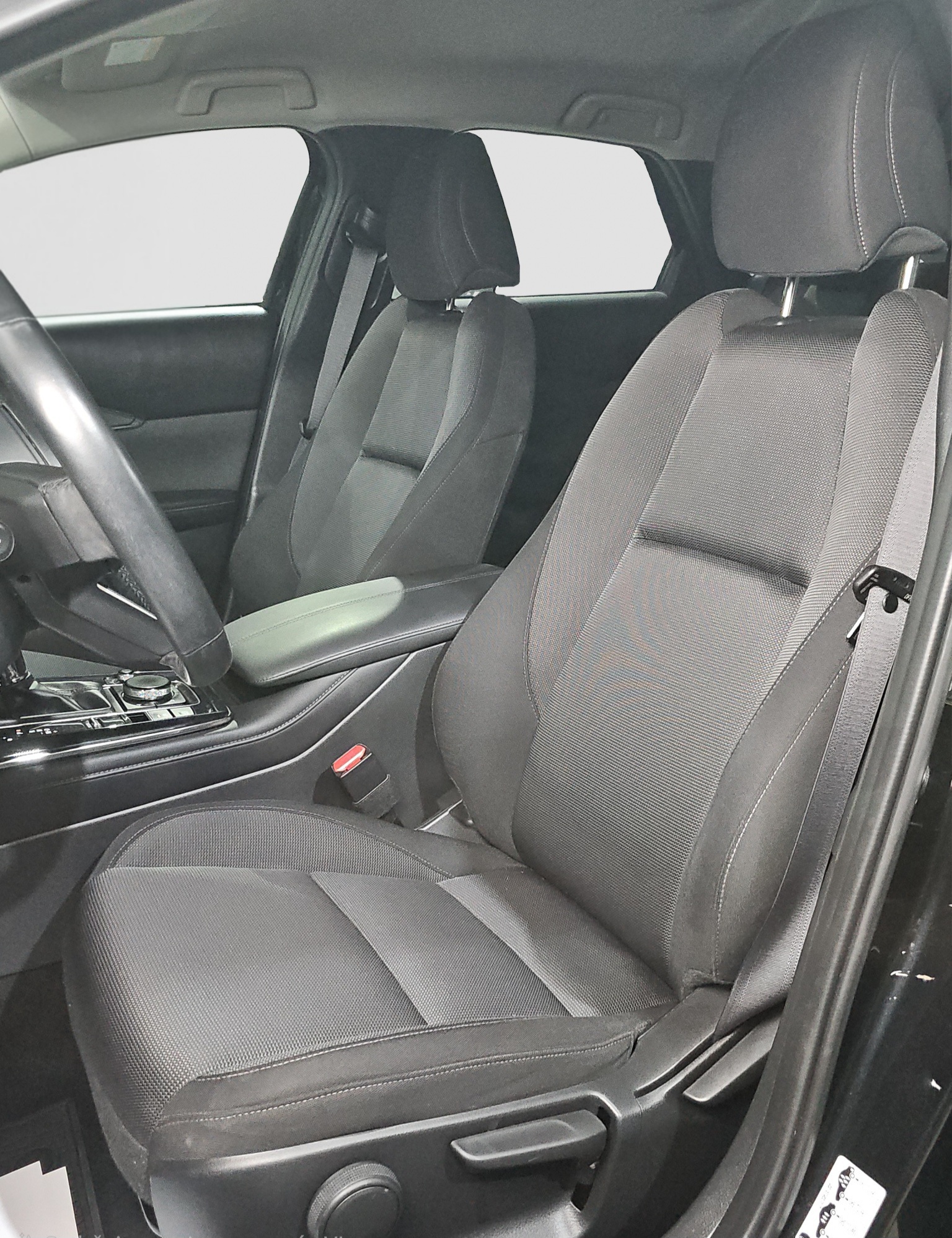 
								Mazda CX-30 SKYACTIV-X/MALA.KM full									