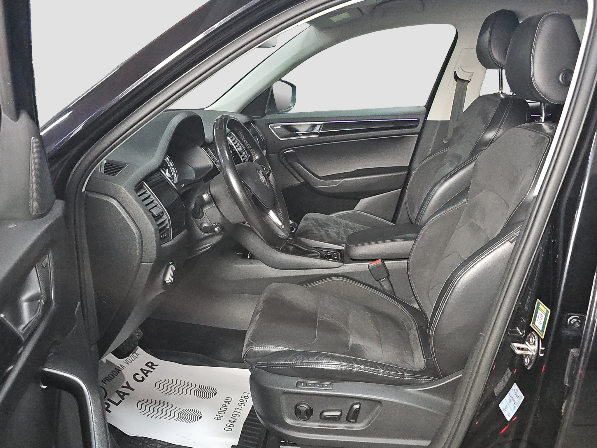
								Škoda Kodiaq AWD/MATR/DSG full									