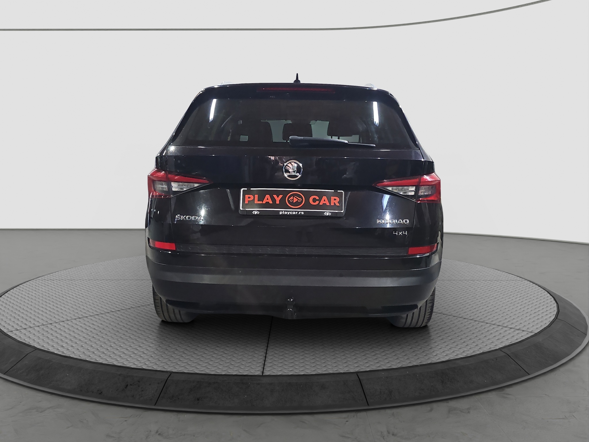 
								Škoda Kodiaq AWD/MATR/DSG full									