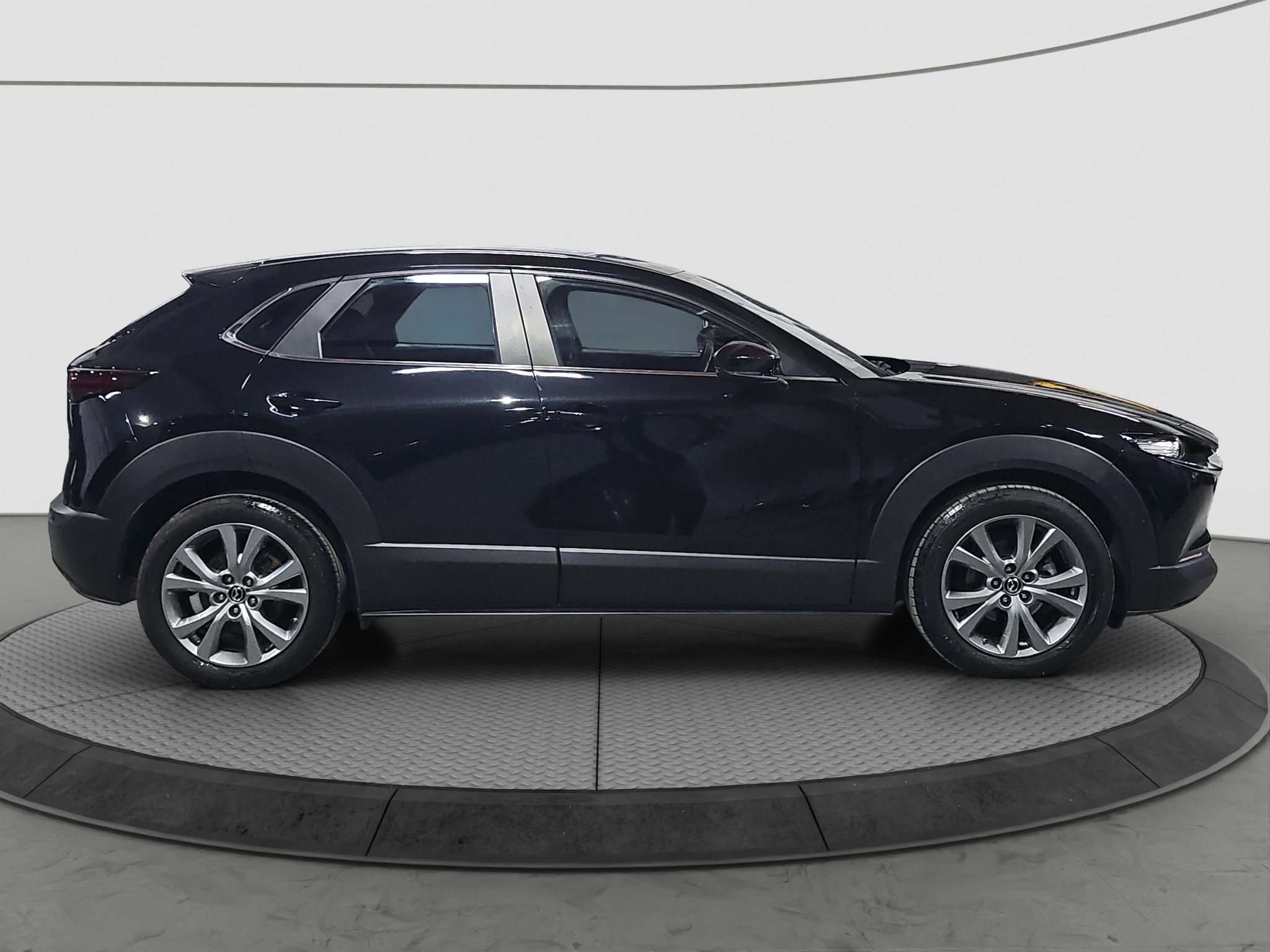
								Mazda CX-30 SKYACTIV-X/MALA.KM full									