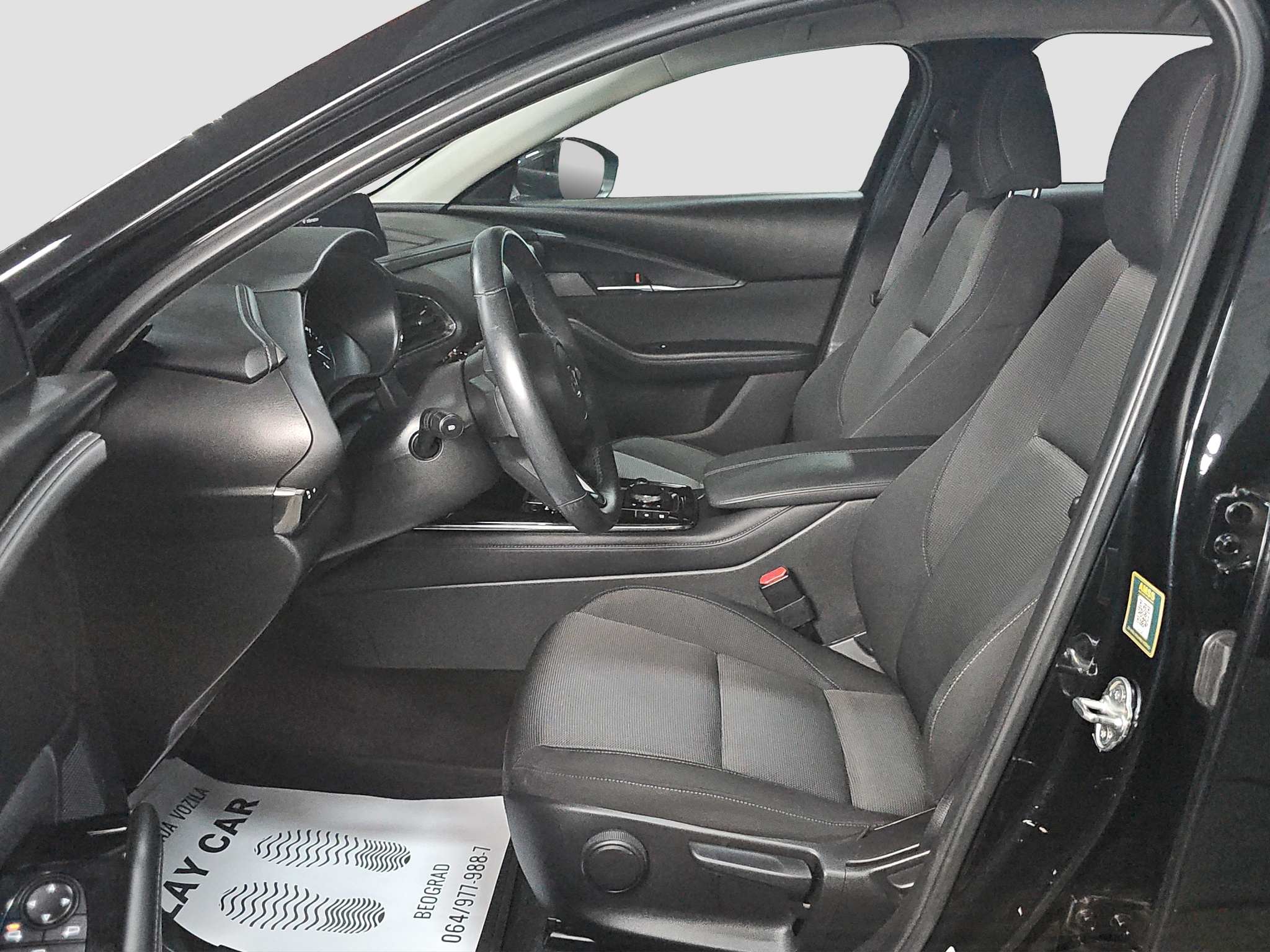 
								Mazda CX-30 SKYACTIV-X/MALA.KM full									
