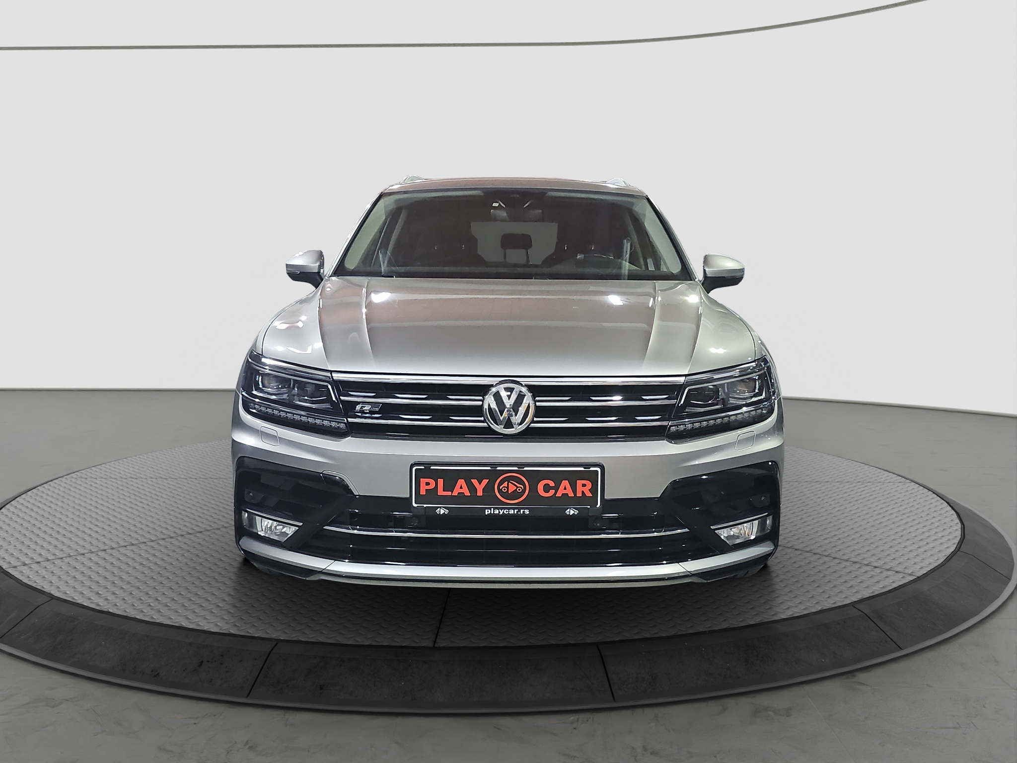 
								Volkswagen Tiguan R-line/4motion full									