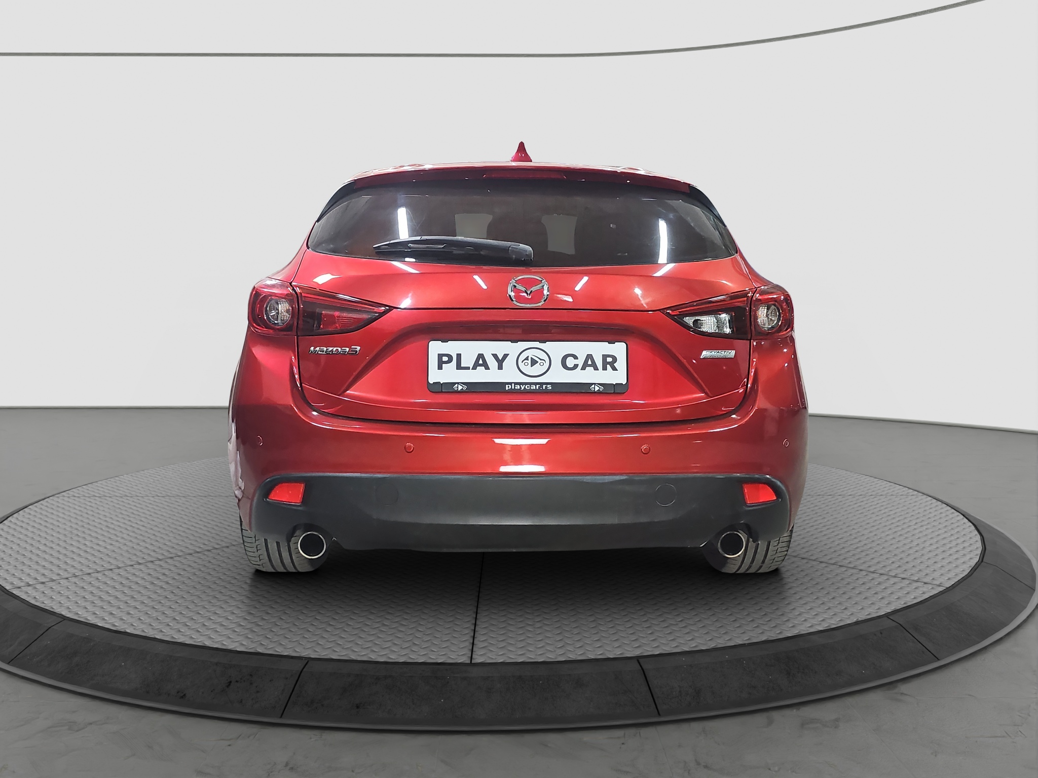 
								Mazda 3 AUTO/DOBAR full									