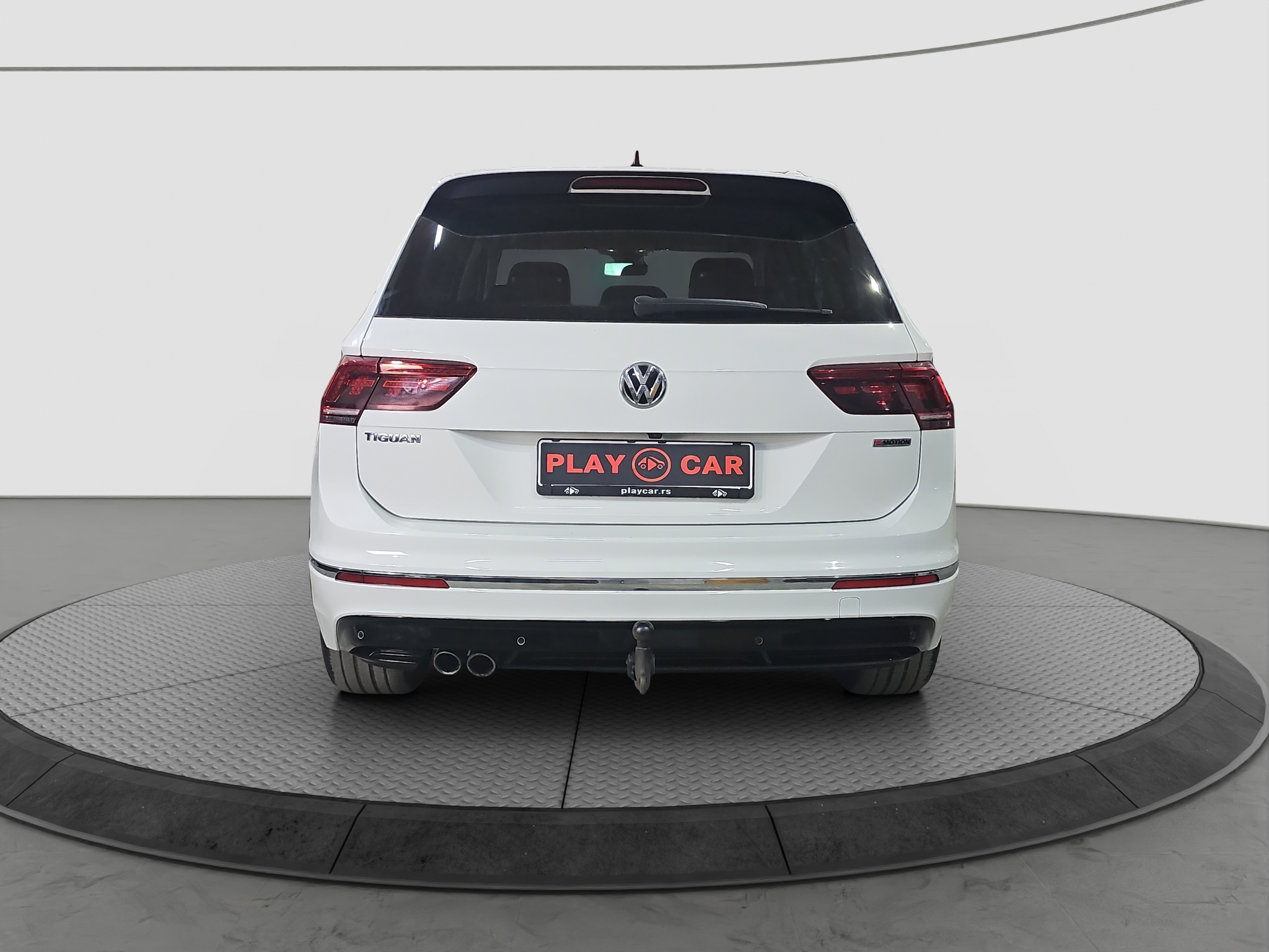 
								Volkswagen Tiguan R-line/4motion/T.O.P full									