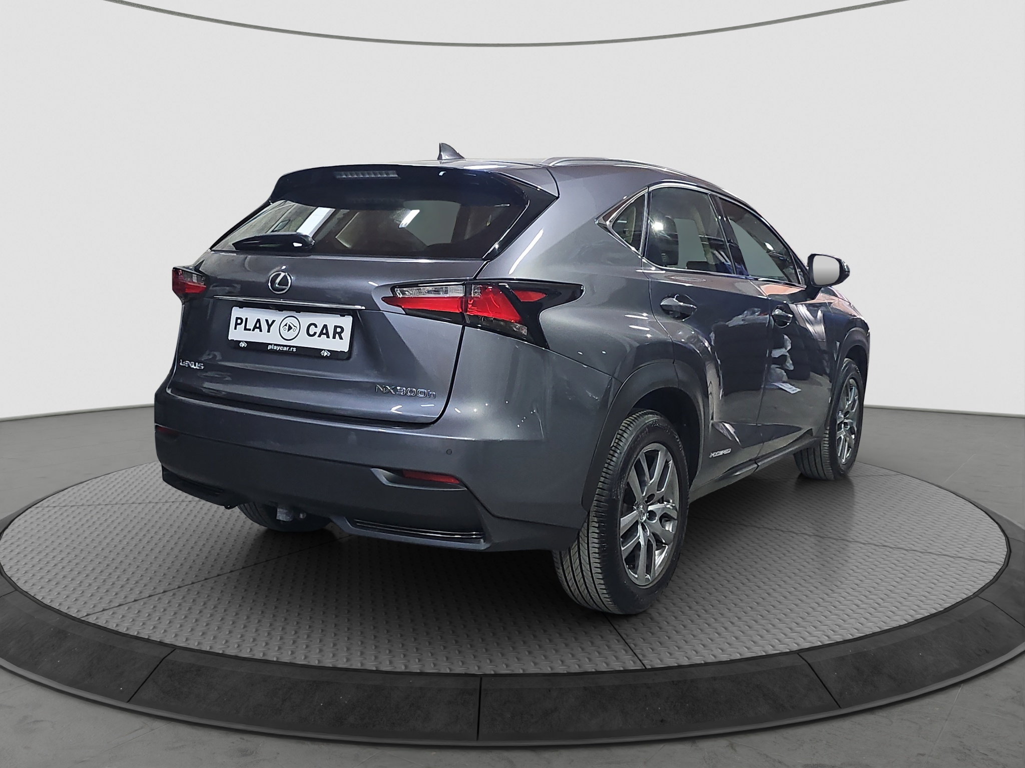 
								Lexus NX AWD/ODL.IČAN full									